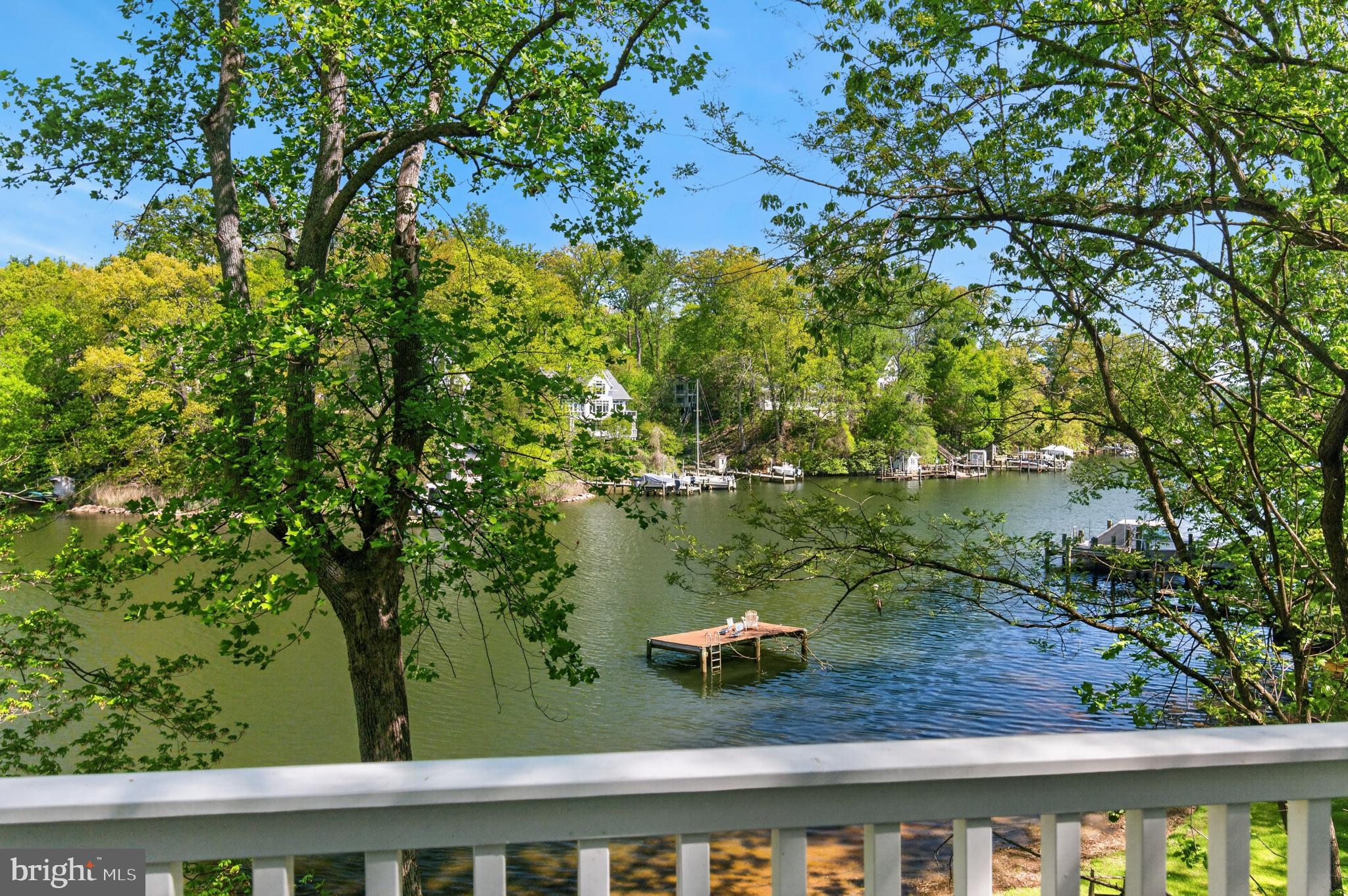 SEVERN GROVE - Residential