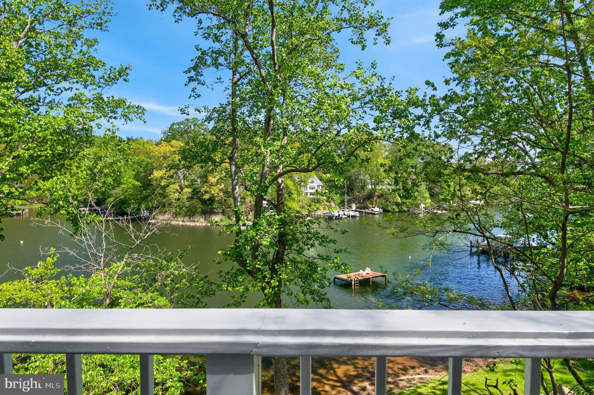 SEVERN GROVE - Residential