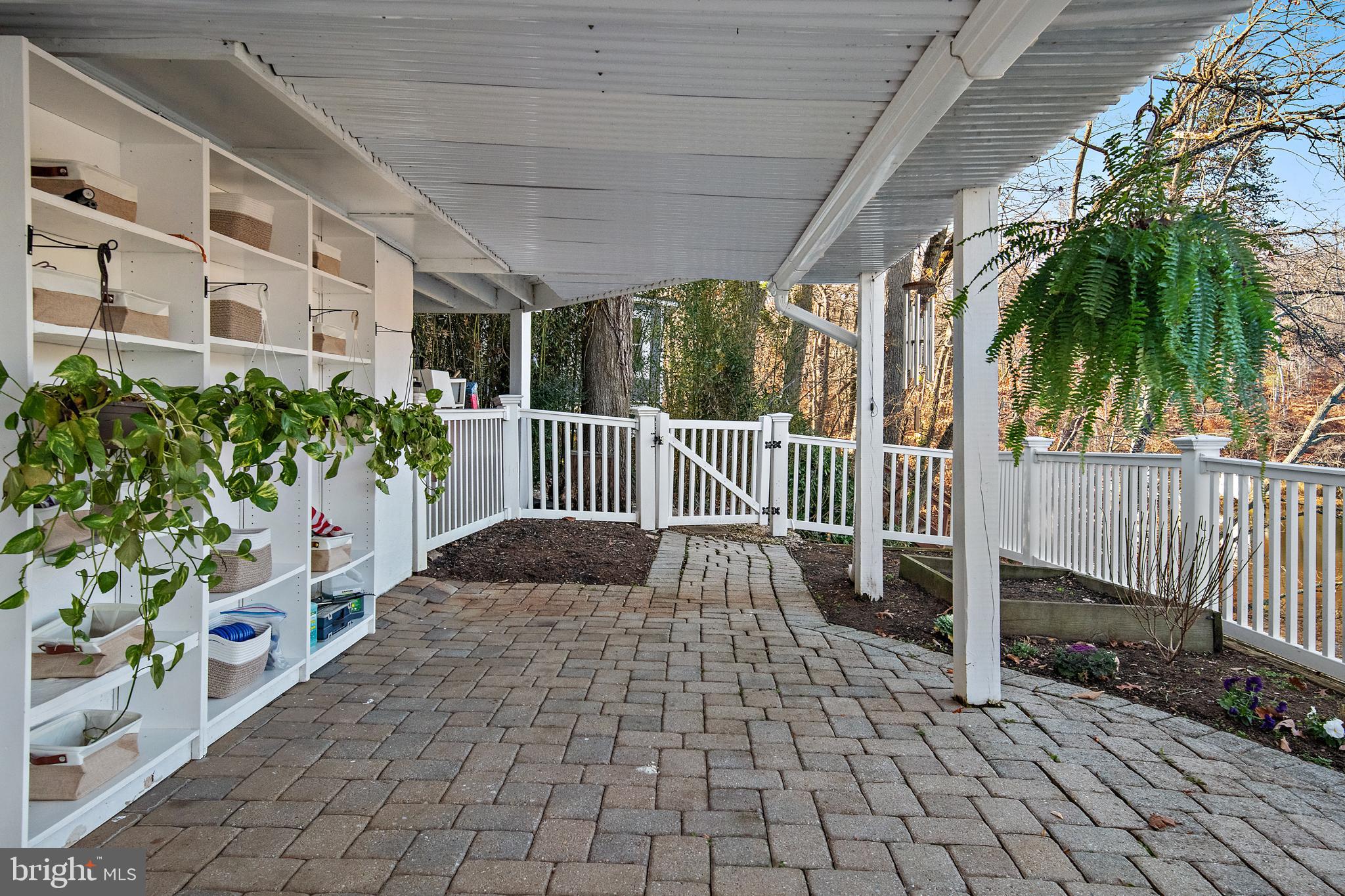 SEVERN GROVE - Residential