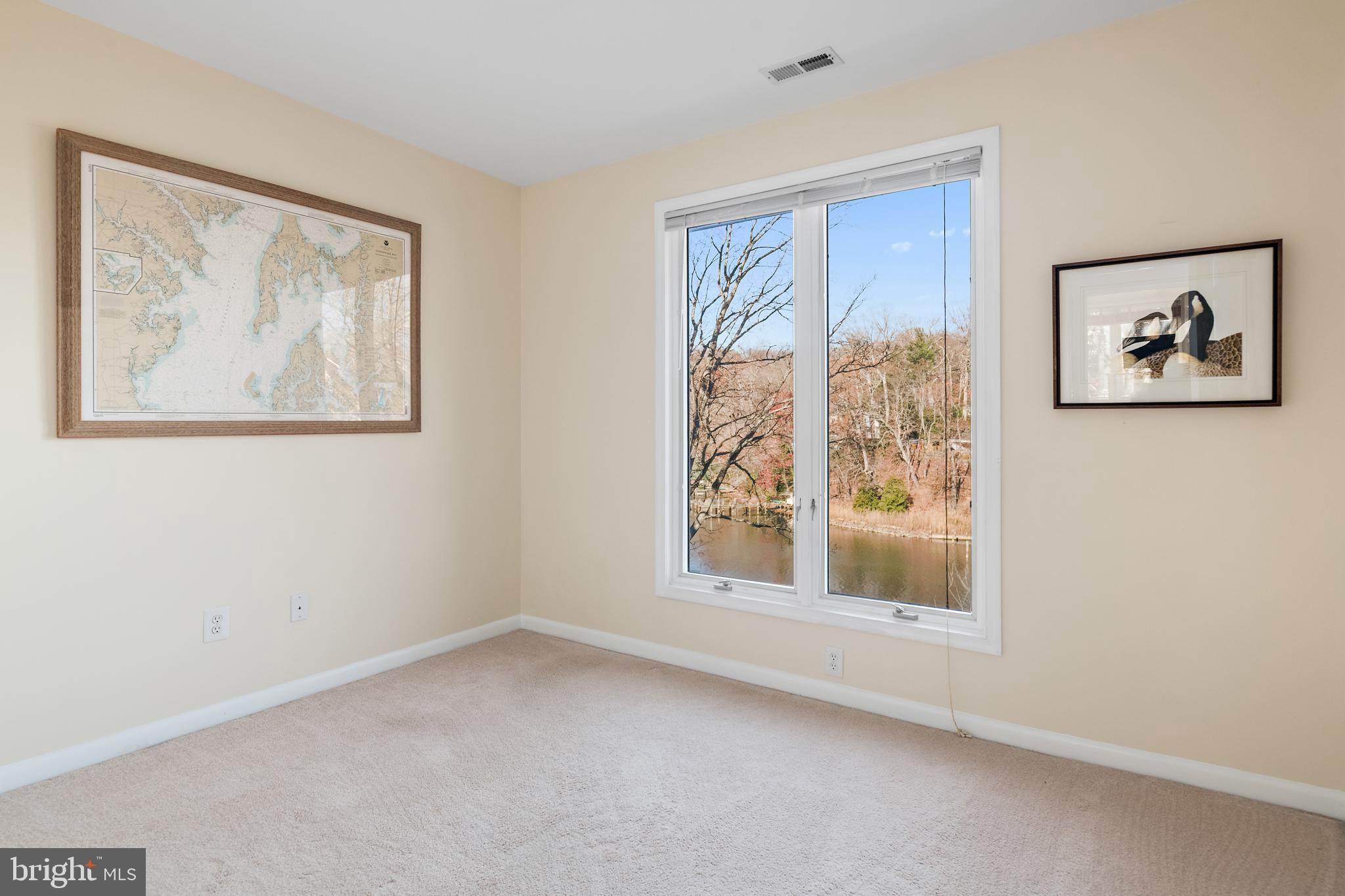 SEVERN GROVE - Residential