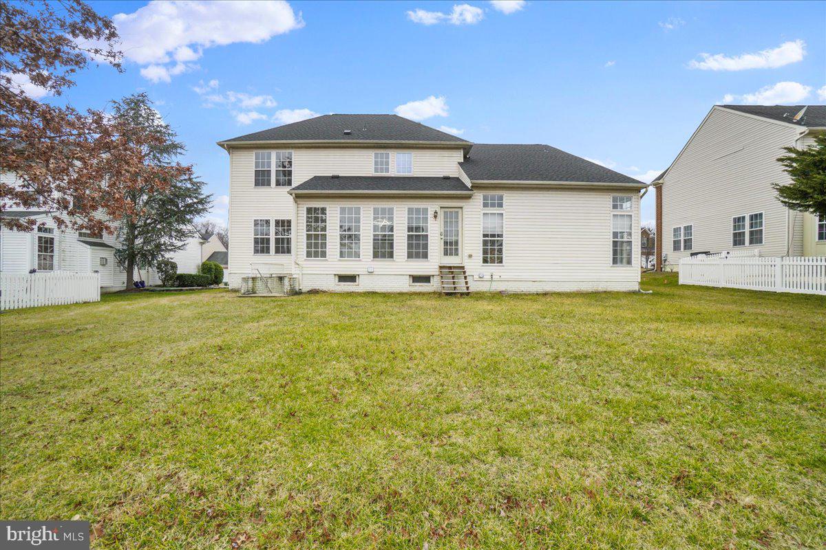 BROOKFIELD - Residential