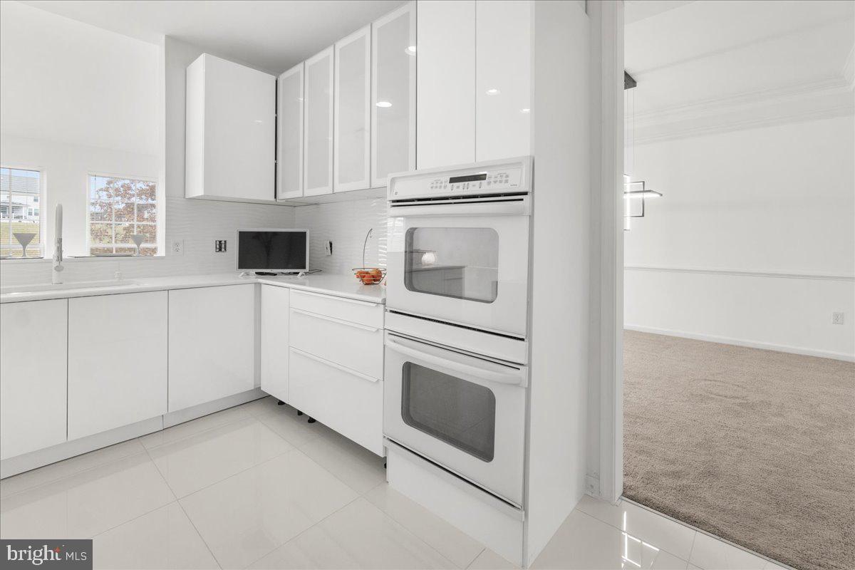 BROOKFIELD - Residential