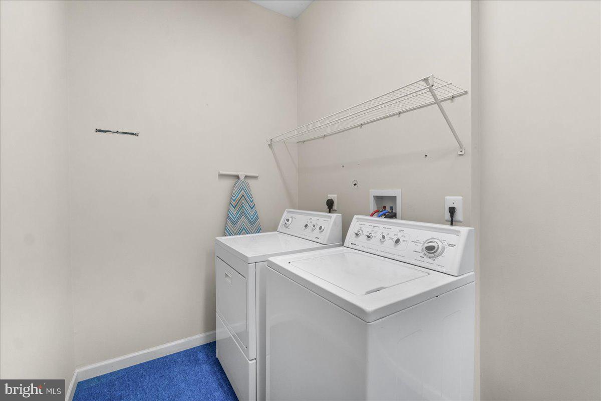 BROOKFIELD - Residential