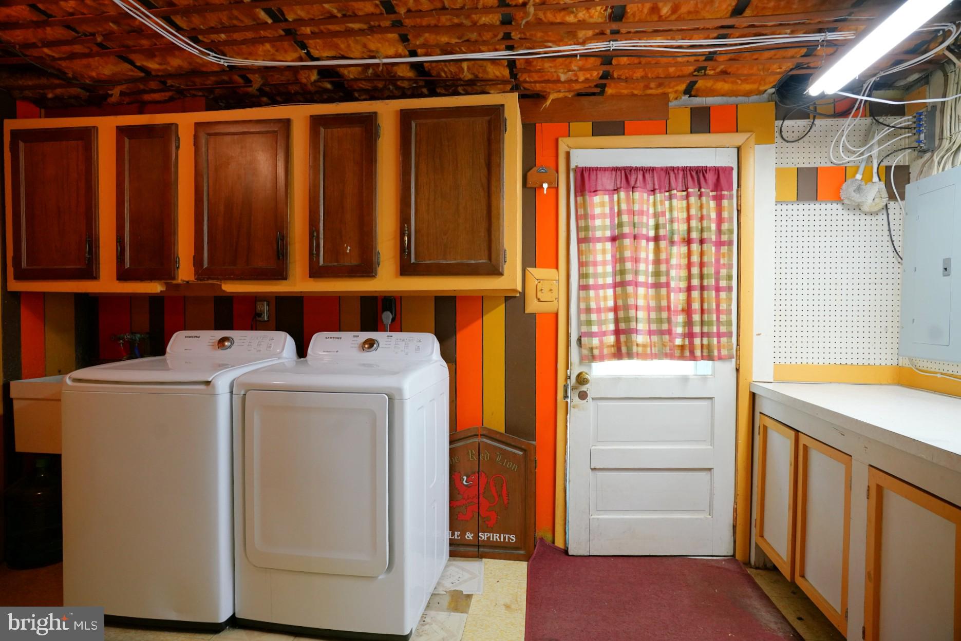 WARRINGTON HILLS IND HEA - Residential Lease