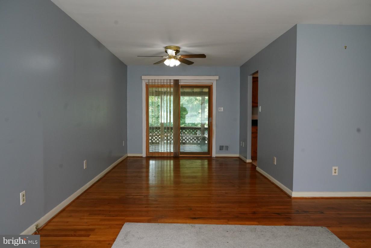 WARRINGTON HILLS IND HEA - Residential Lease