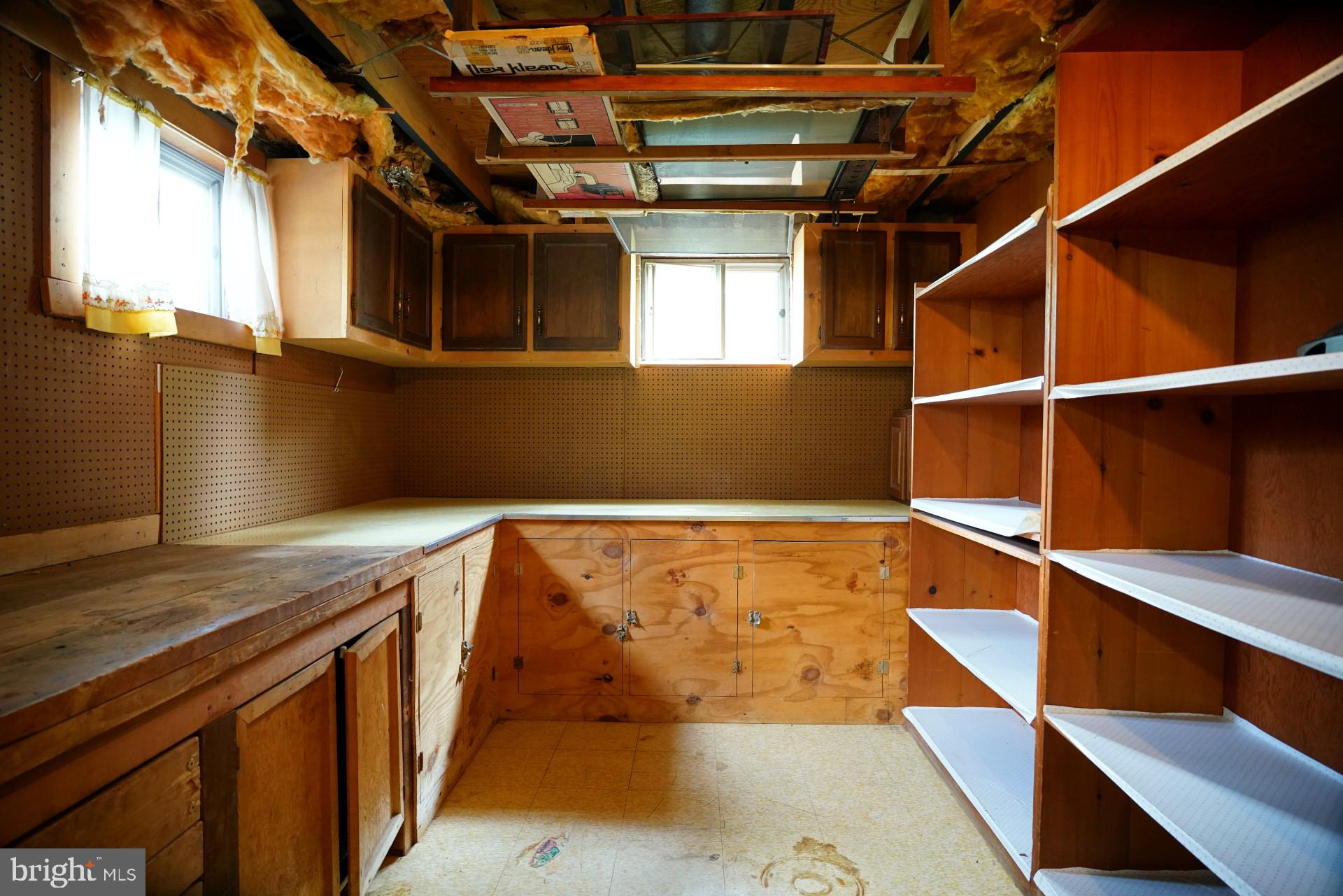 WARRINGTON HILLS IND HEA - Residential Lease