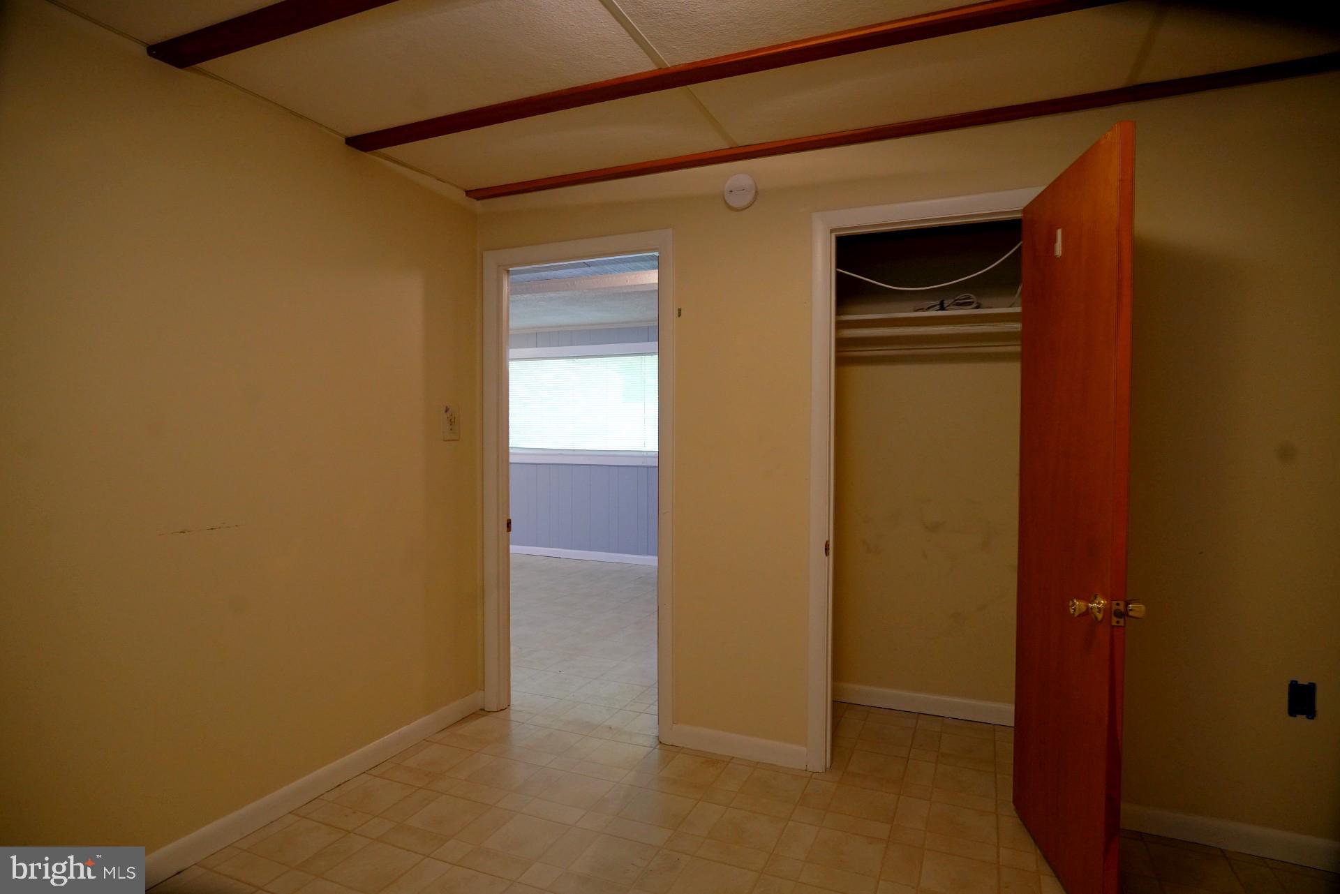 WARRINGTON HILLS IND HEA - Residential Lease