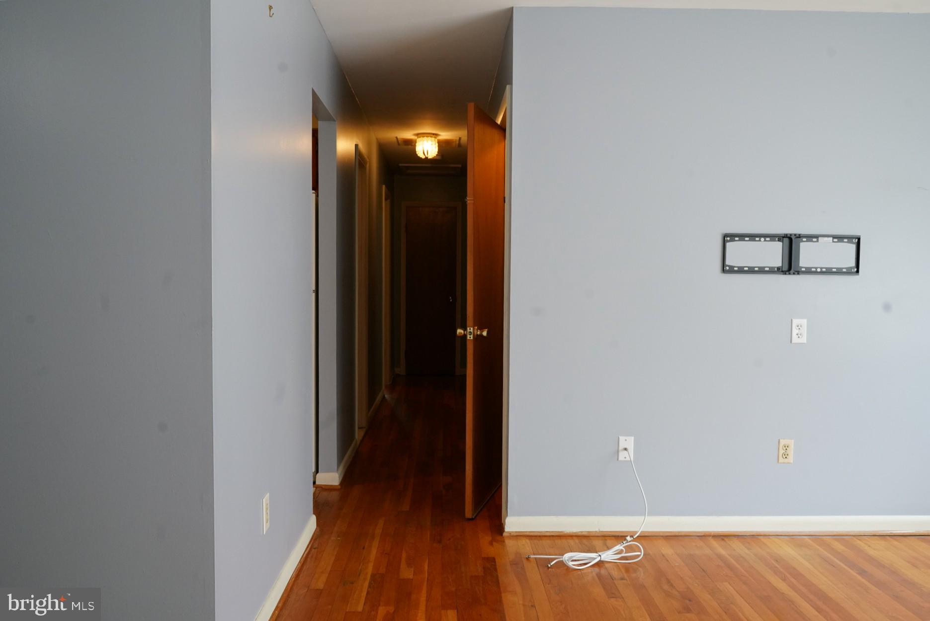 WARRINGTON HILLS IND HEA - Residential Lease