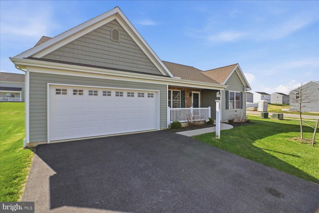 Photo of 122 Creekside Drive, NEW PROVIDENCE, PA 17560 (MLS # PALA2084838)