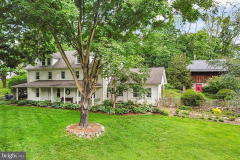 Photo of 1205 Valley Road, GLEN MILLS, PA 19342 (MLS # PADE2113358)