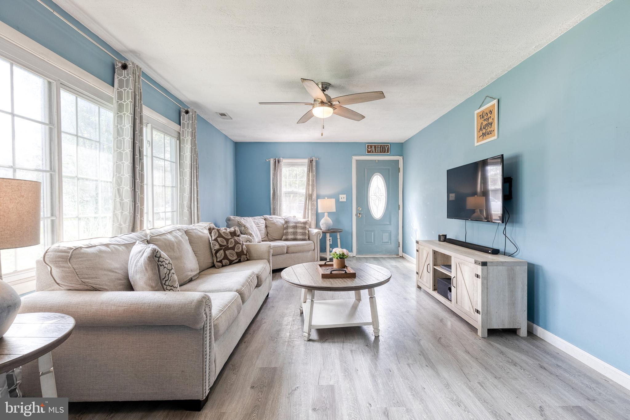 OLIVER BEACH - Residential