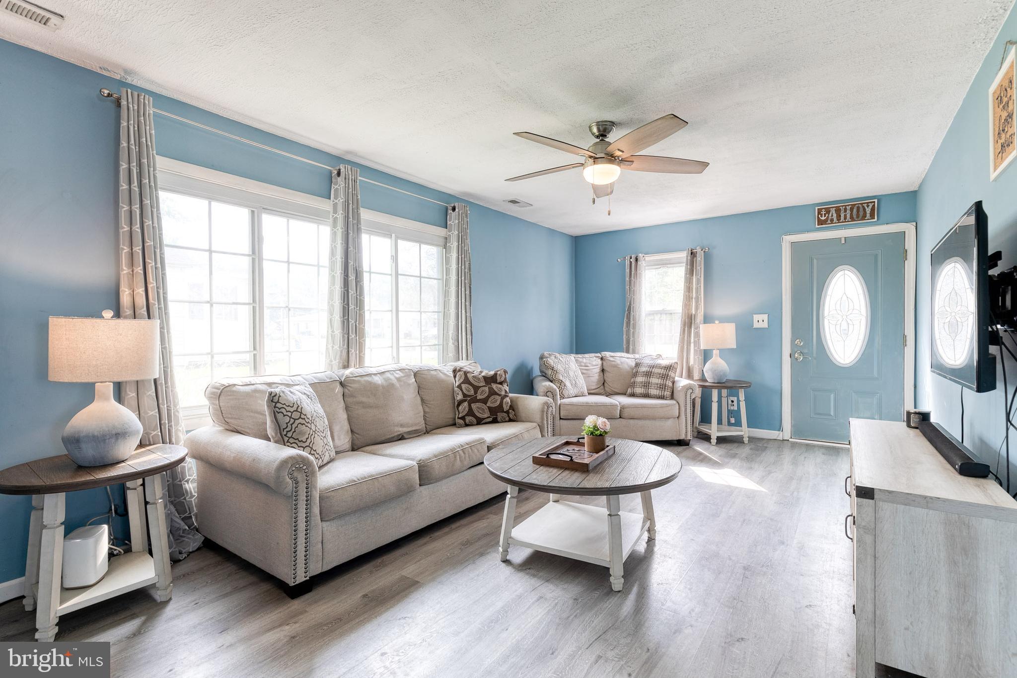 OLIVER BEACH - Residential