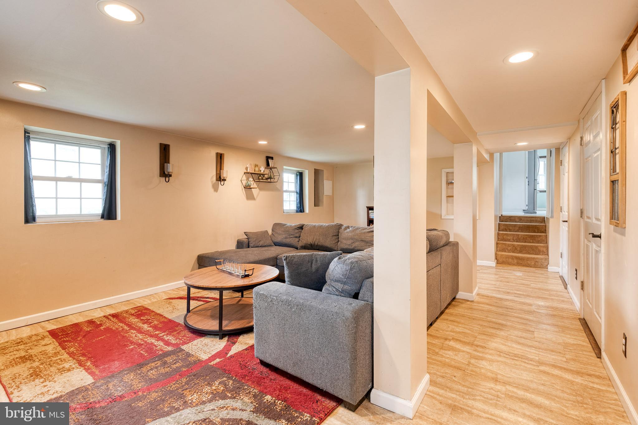 OLIVER BEACH - Residential