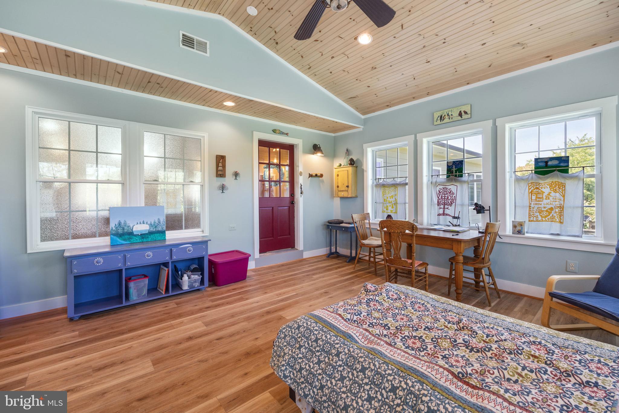 ASHBY MT. JACKSON - Residential