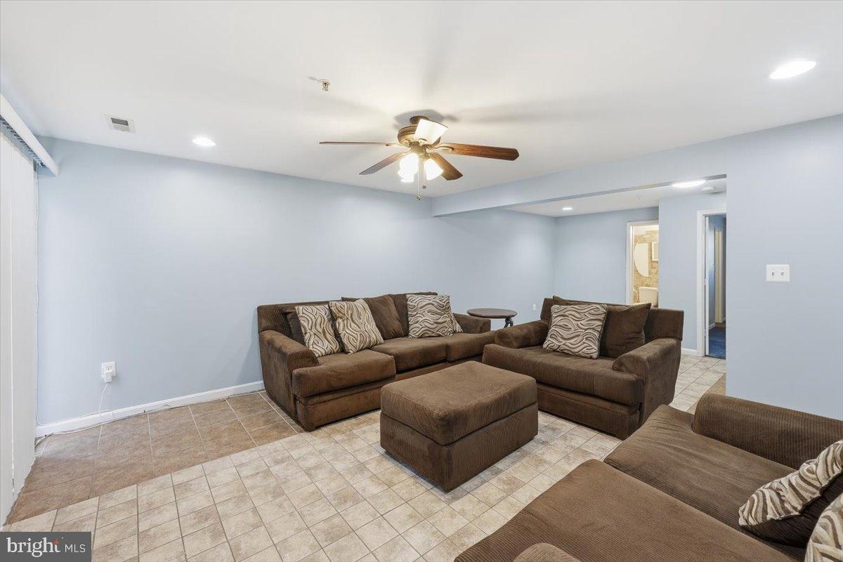 STANFORD - Residential