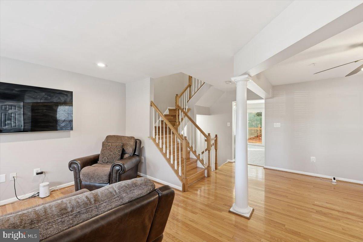 STANFORD - Residential