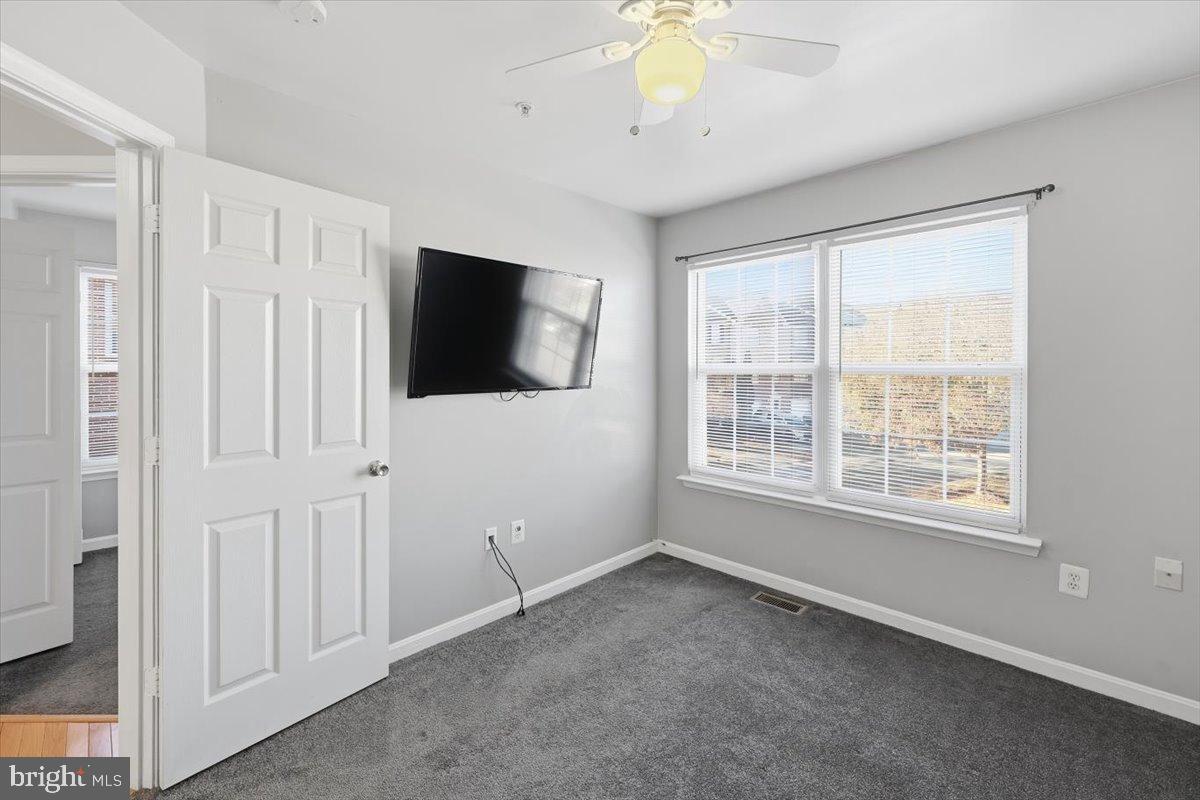 STANFORD - Residential