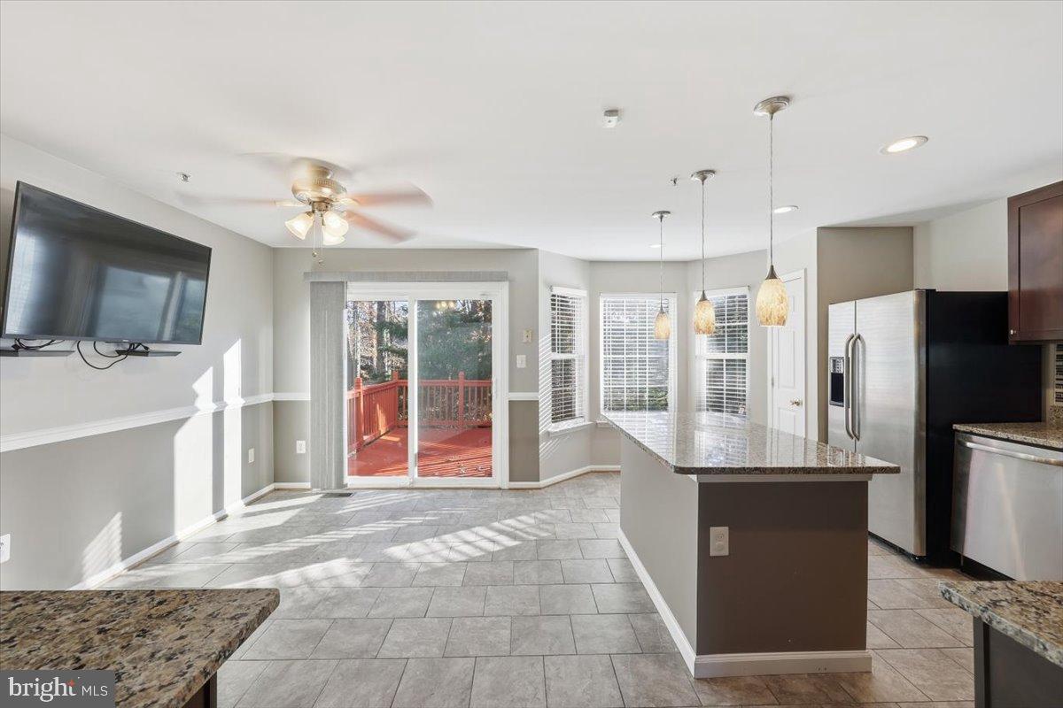 STANFORD - Residential