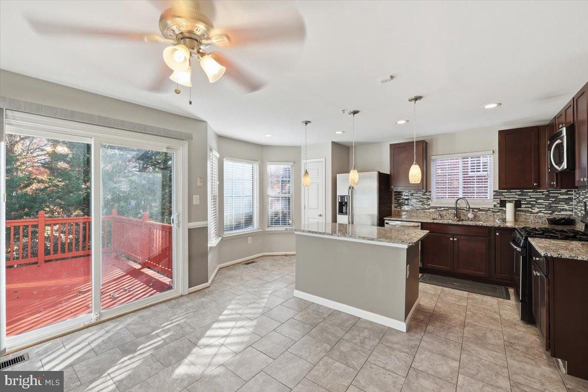 STANFORD - Residential