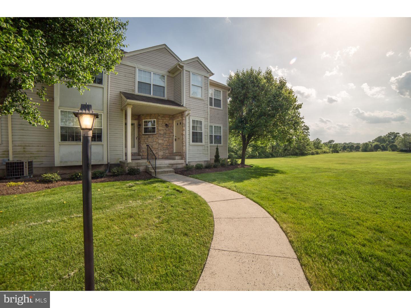 Immaculate end unit in Willow Stream! Second floor unit, updated kitchen, high ceilings, balcony with a great view! Two bedrooms, two updated full baths, and a living room fireplace! Newer heat pump and water heater! Doesn't get much better than this!