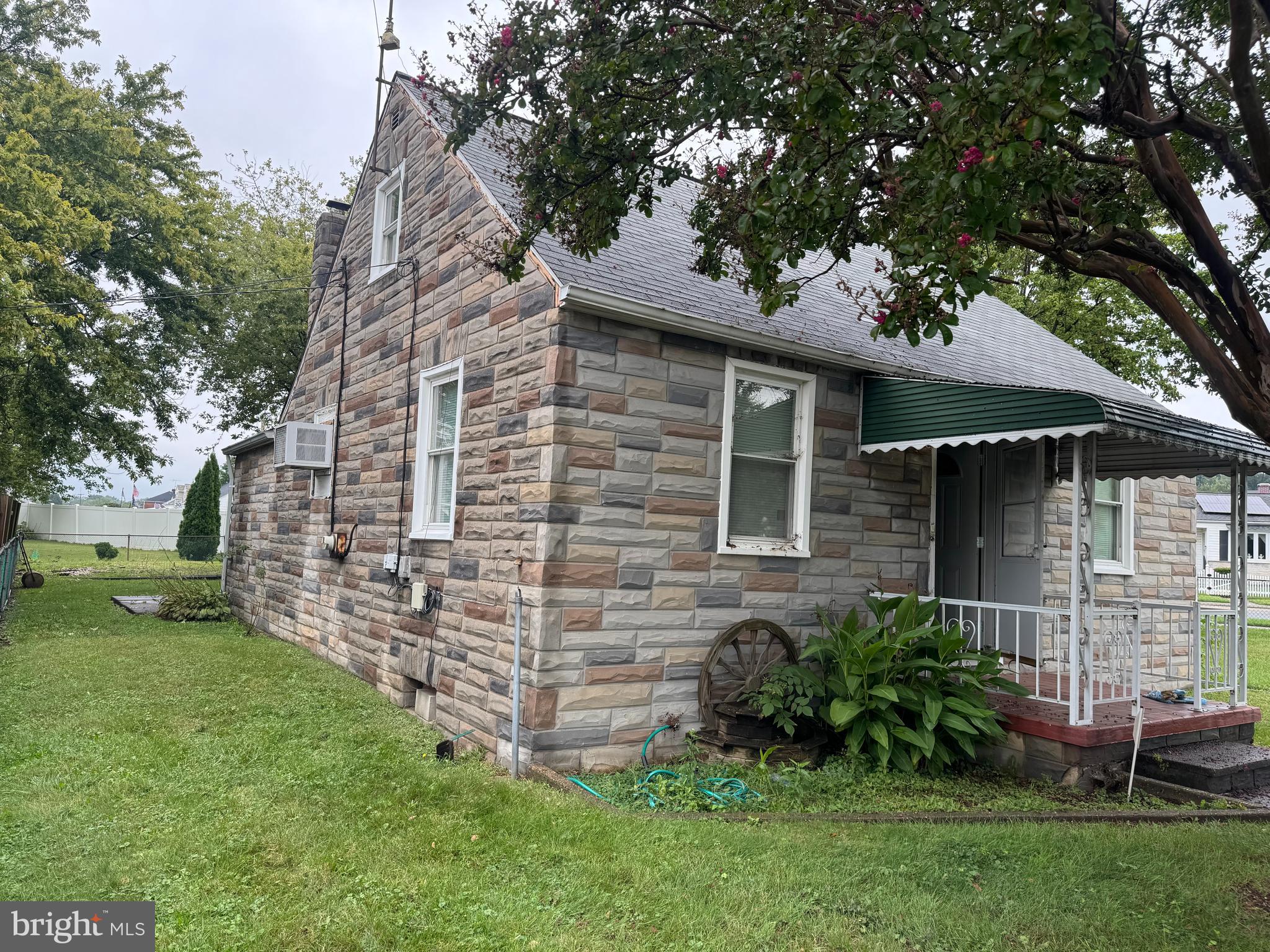 GRACELAND PARK - Residential