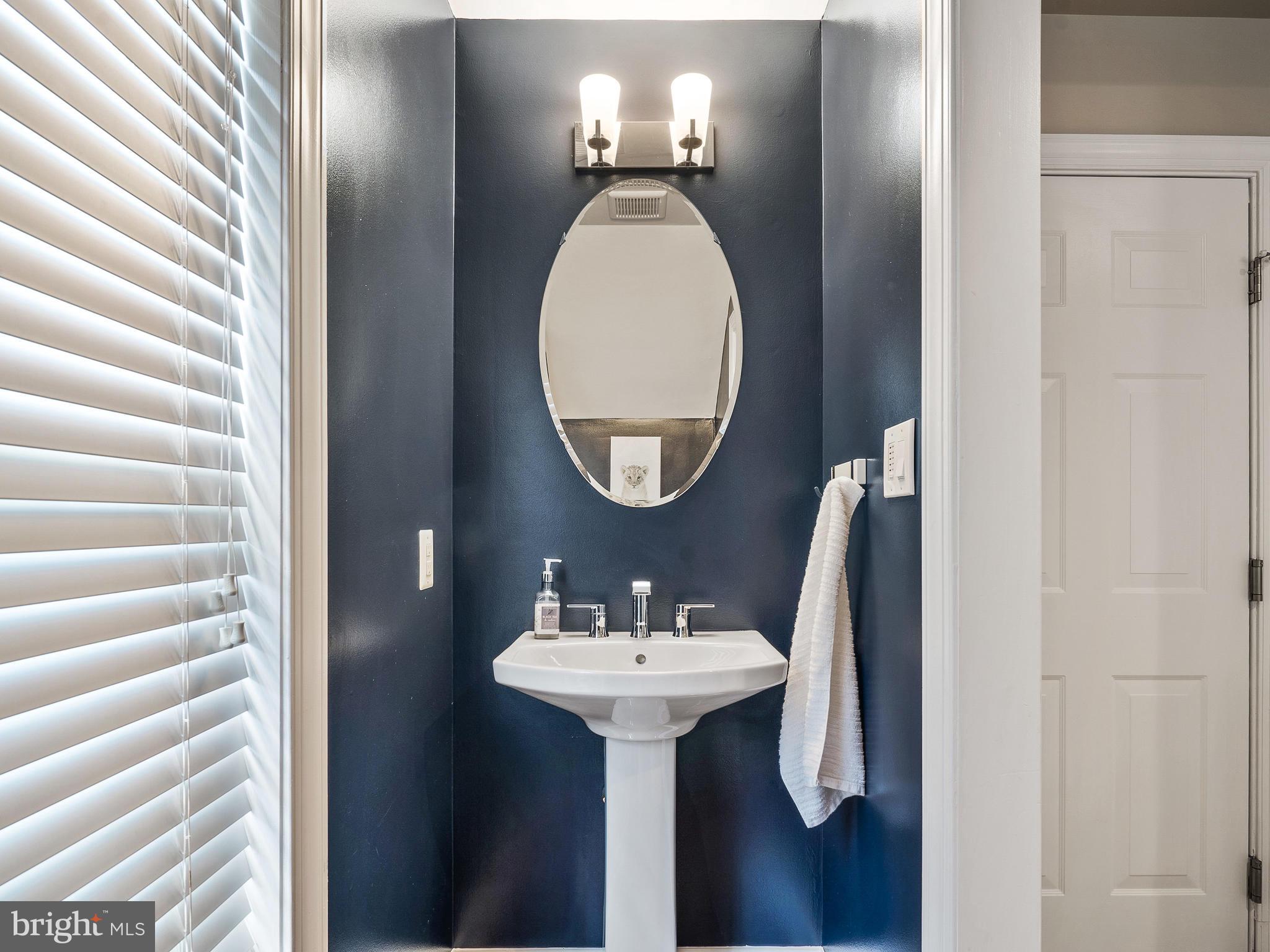 HIDDEN CREEK - Residential