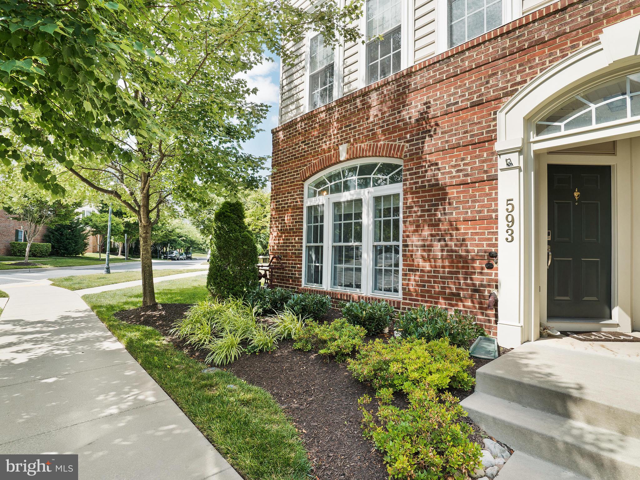 HIDDEN CREEK - Residential