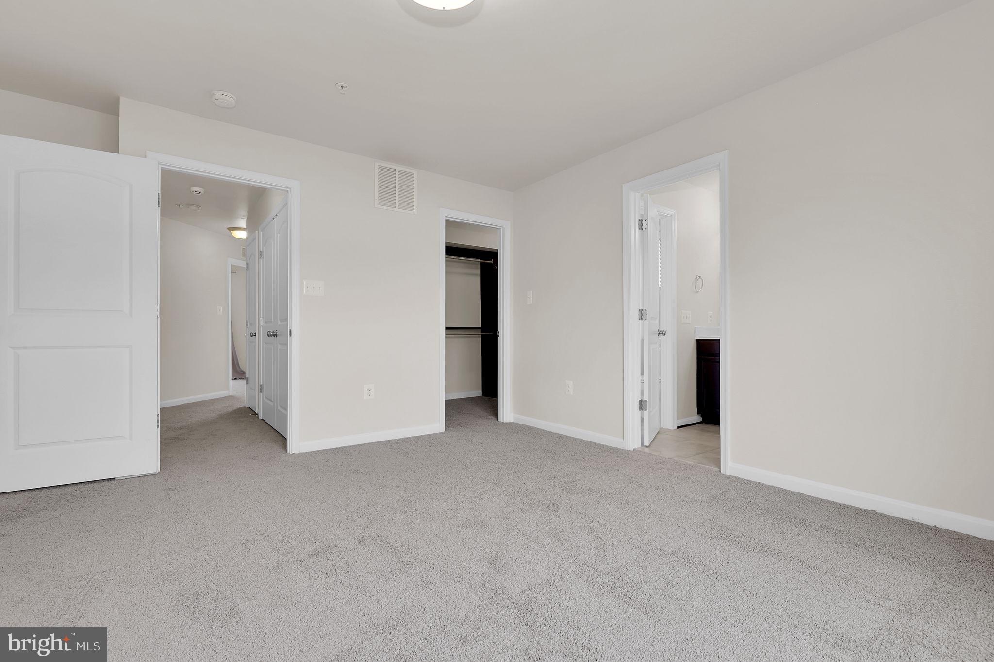 MANORS AT BALLENGER CREEK - Residential