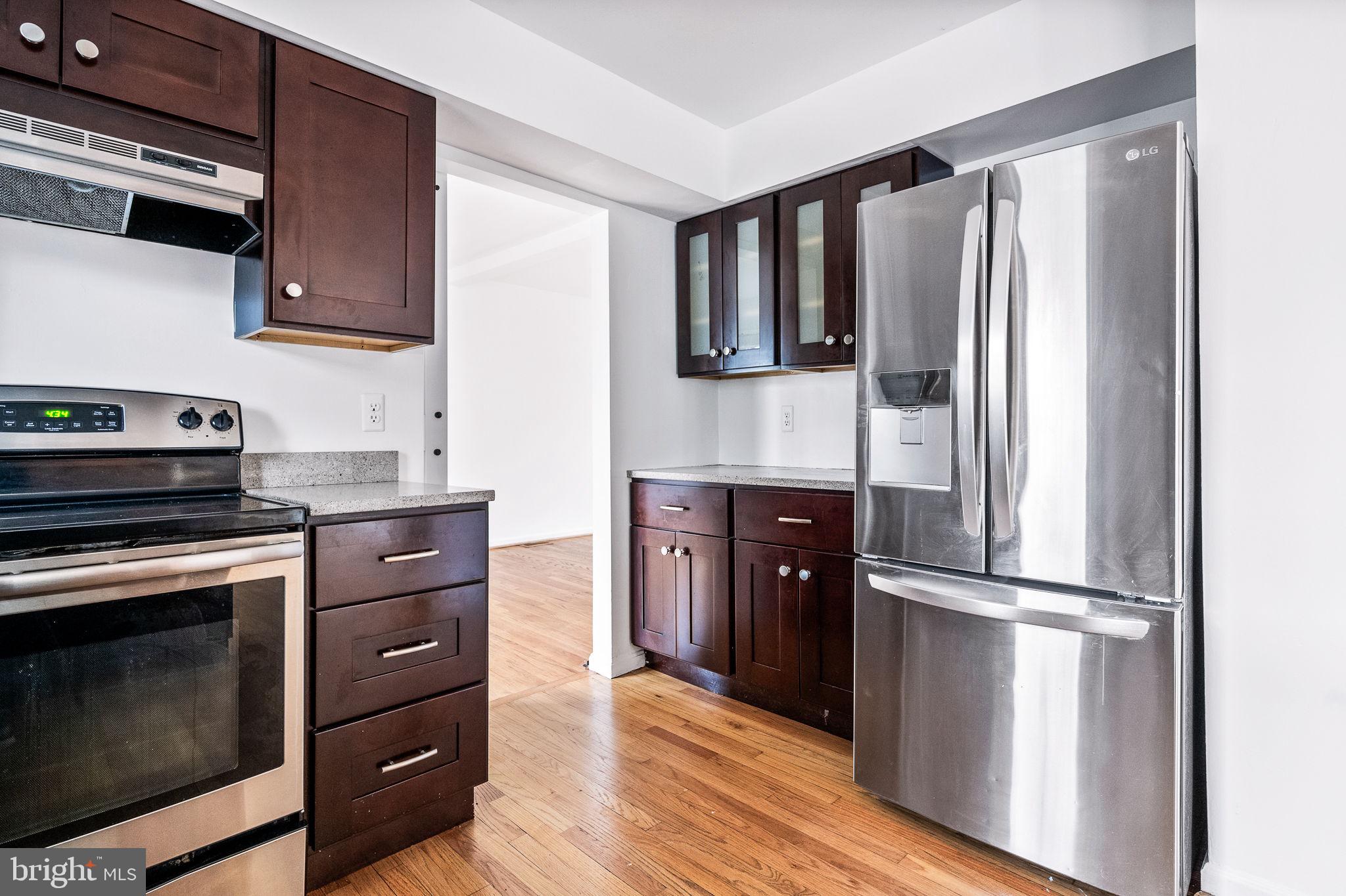 LONGMEAD - Residential