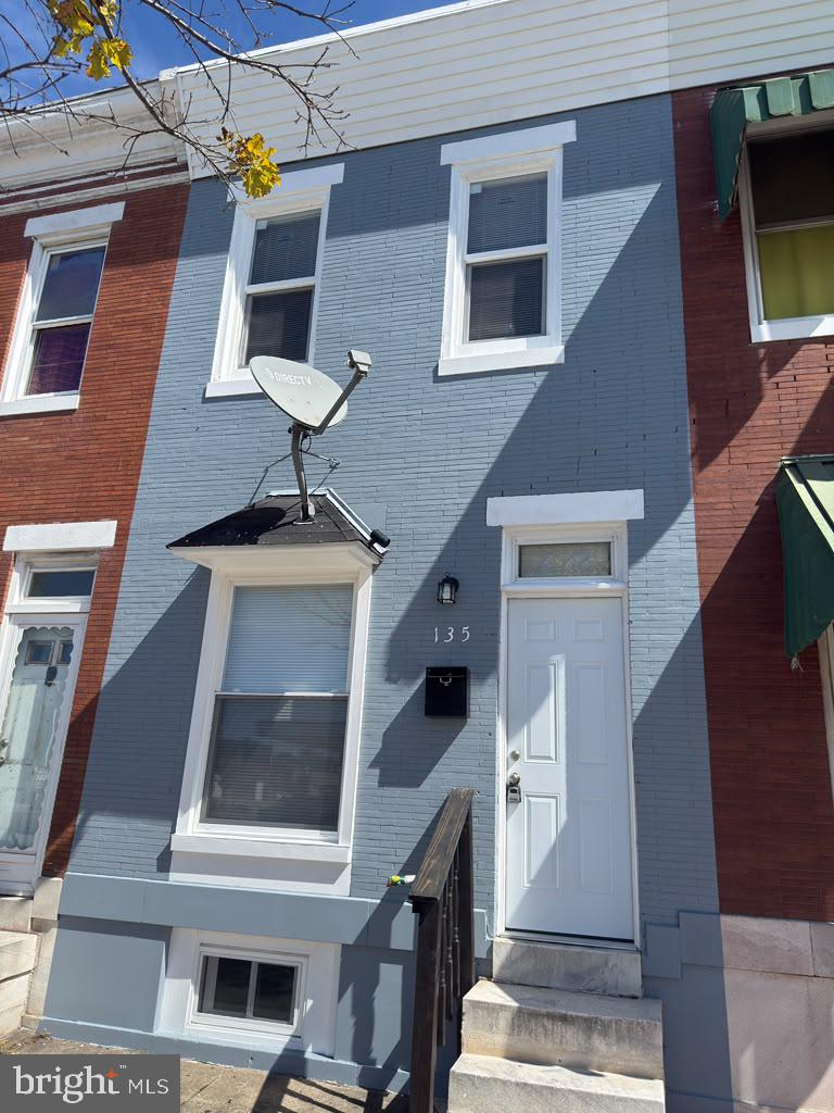 Photo of 135 N Highland Avenue, BALTIMORE, MD 21224 (MLS # MDBA2215008)