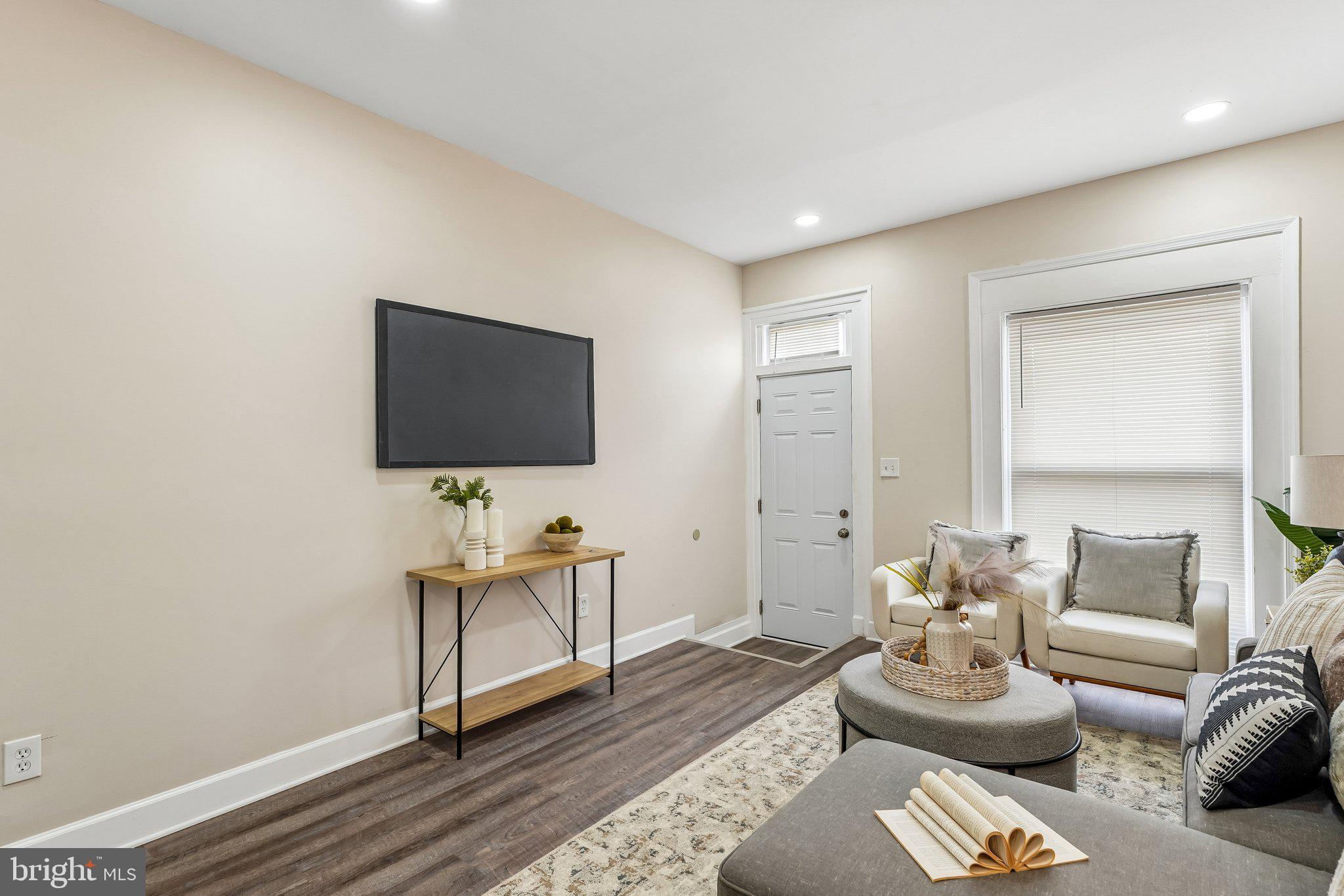 BALTIMORE HIGHLANDS - Residential