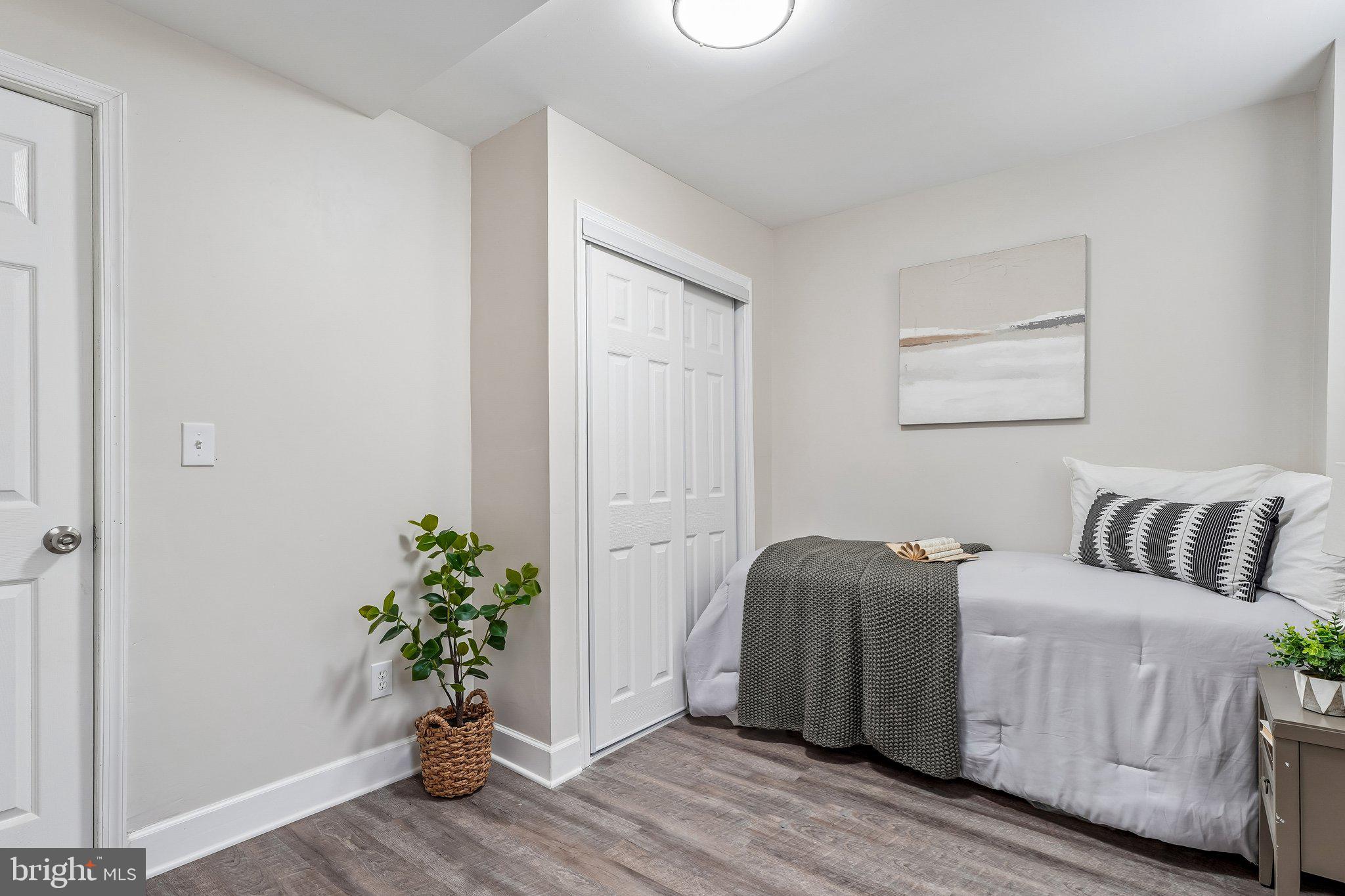 BALTIMORE HIGHLANDS - Residential