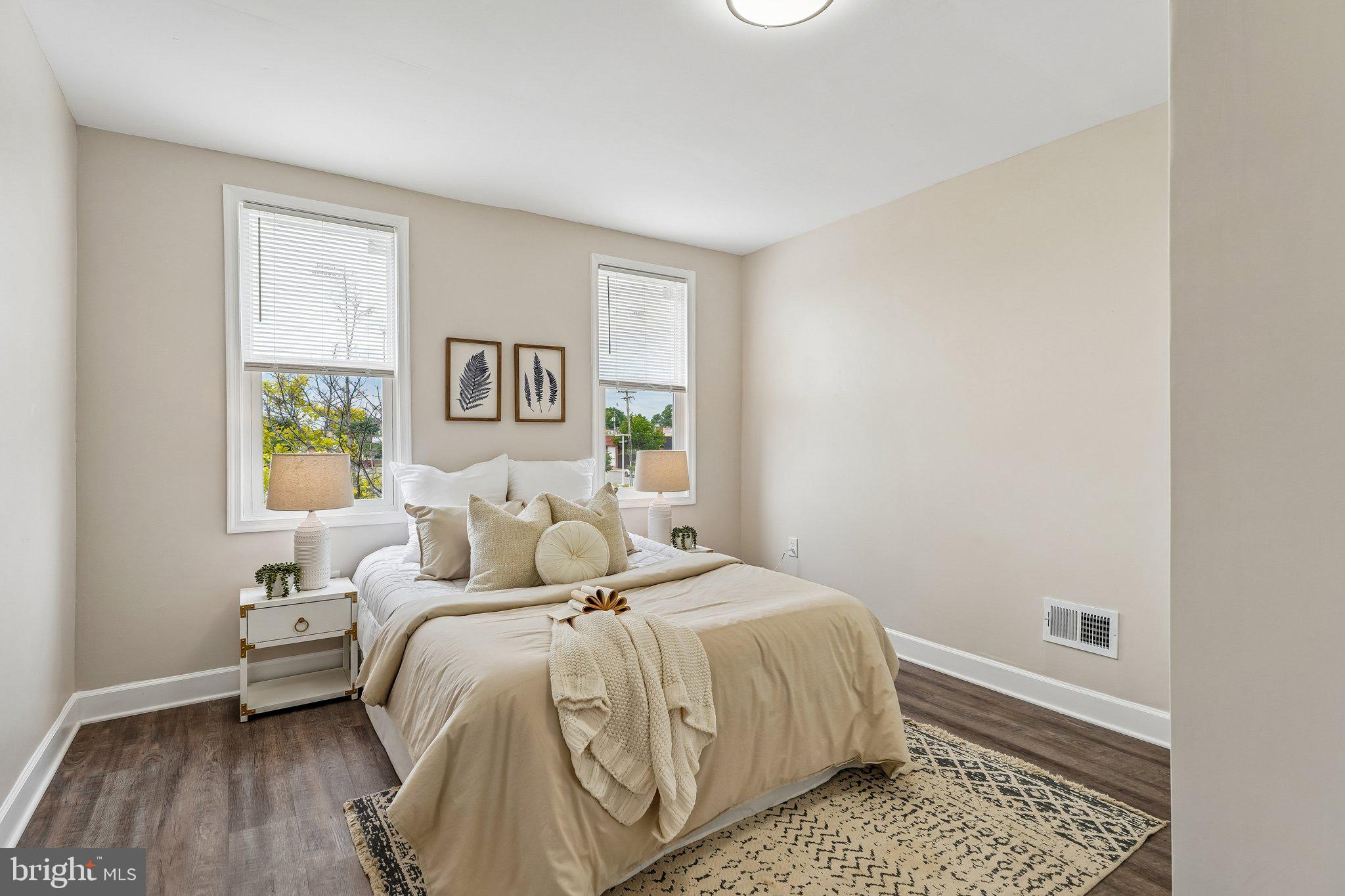 BALTIMORE HIGHLANDS - Residential