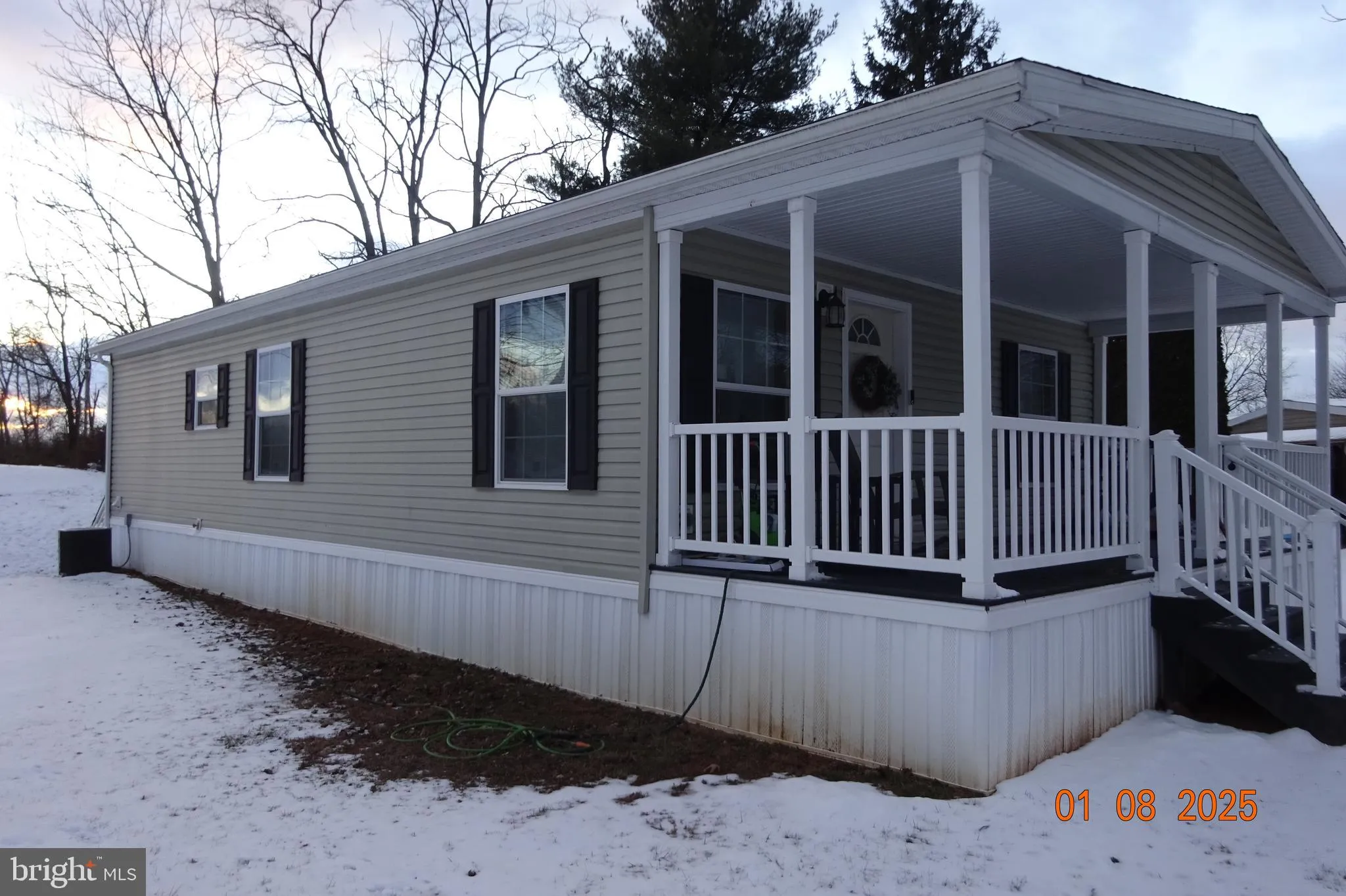 Shippensburg, Pennsylvania 17257, United States, 3 Bedrooms Bedrooms, ,2 BathroomsBathrooms,Residential,Active,20445