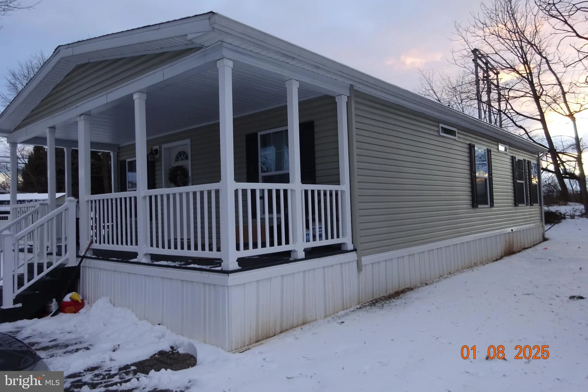 Shippensburg, Pennsylvania 17257, United States, 3 Bedrooms Bedrooms, ,2 BathroomsBathrooms,Residential,Active,20445