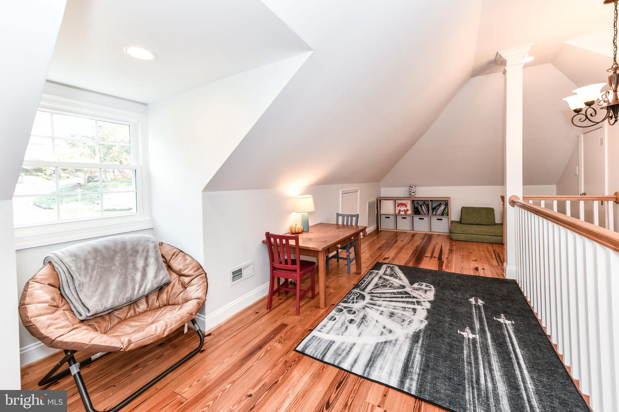 BELLEVUE FOREST - Residential Lease