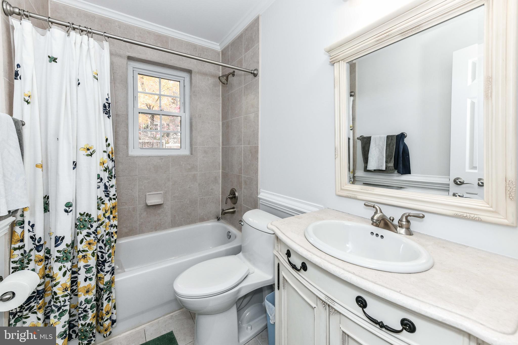 BELLEVUE FOREST - Residential Lease