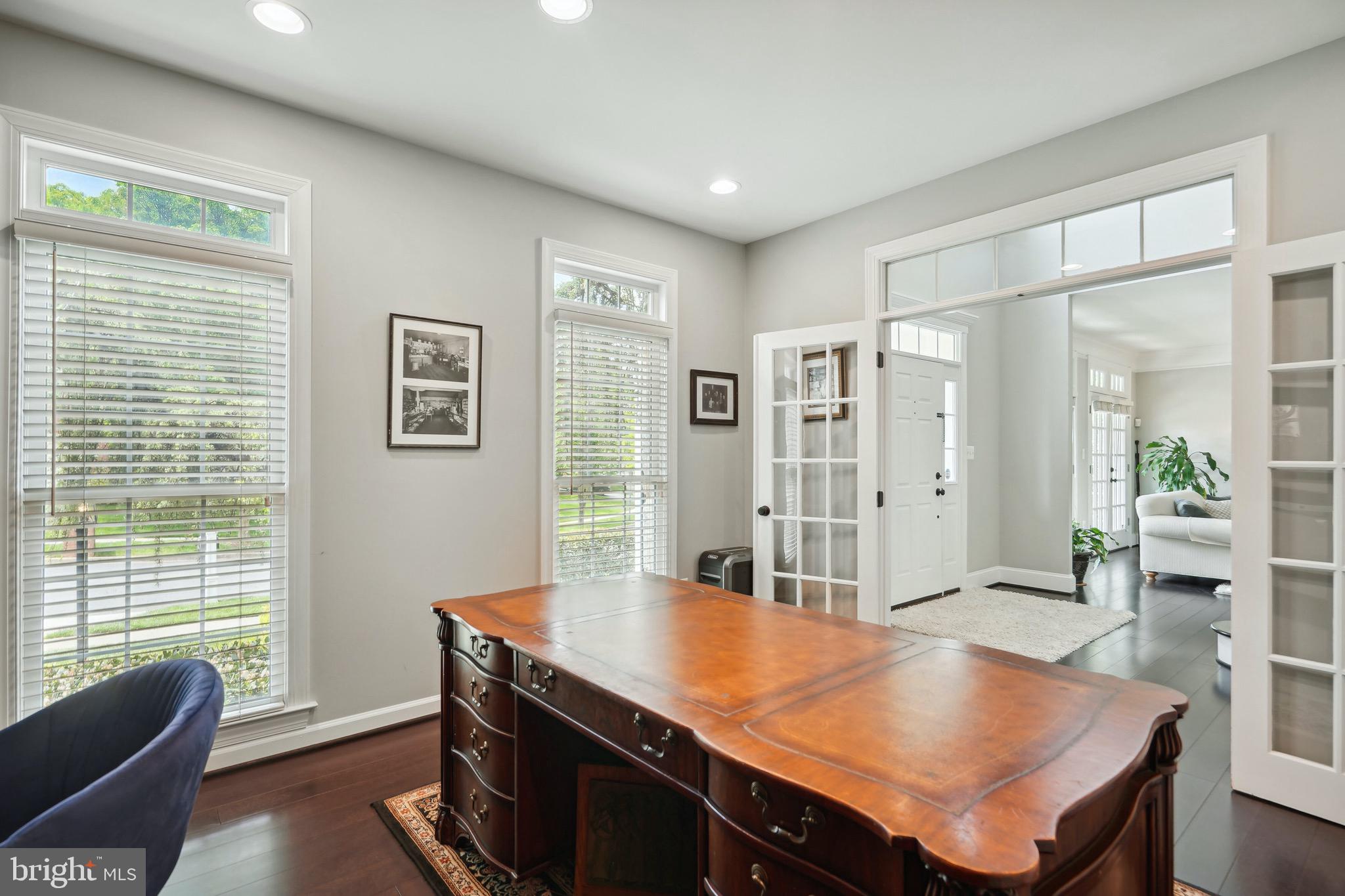 WILLOWS OF POTOMAC - Residential