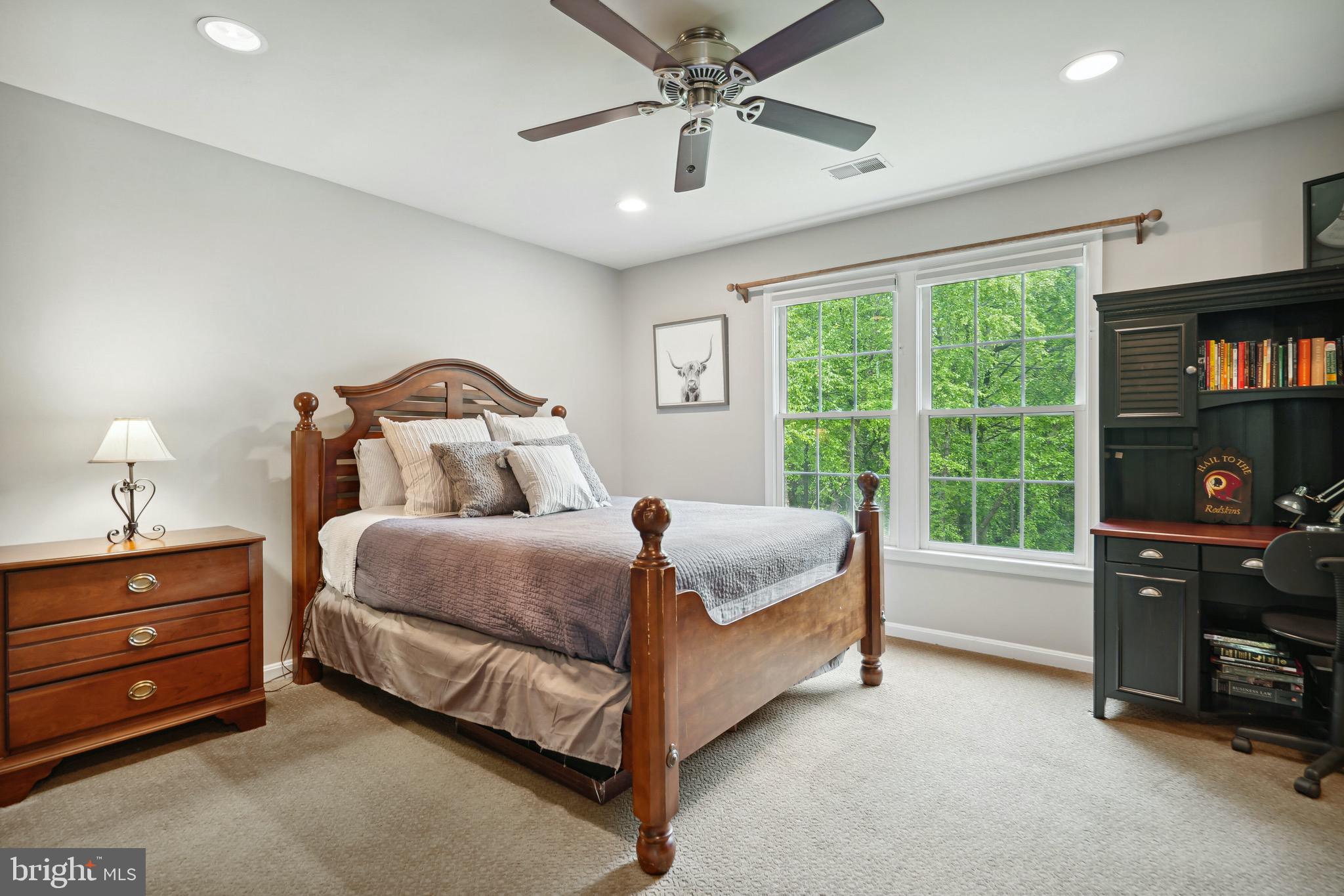 WILLOWS OF POTOMAC - Residential