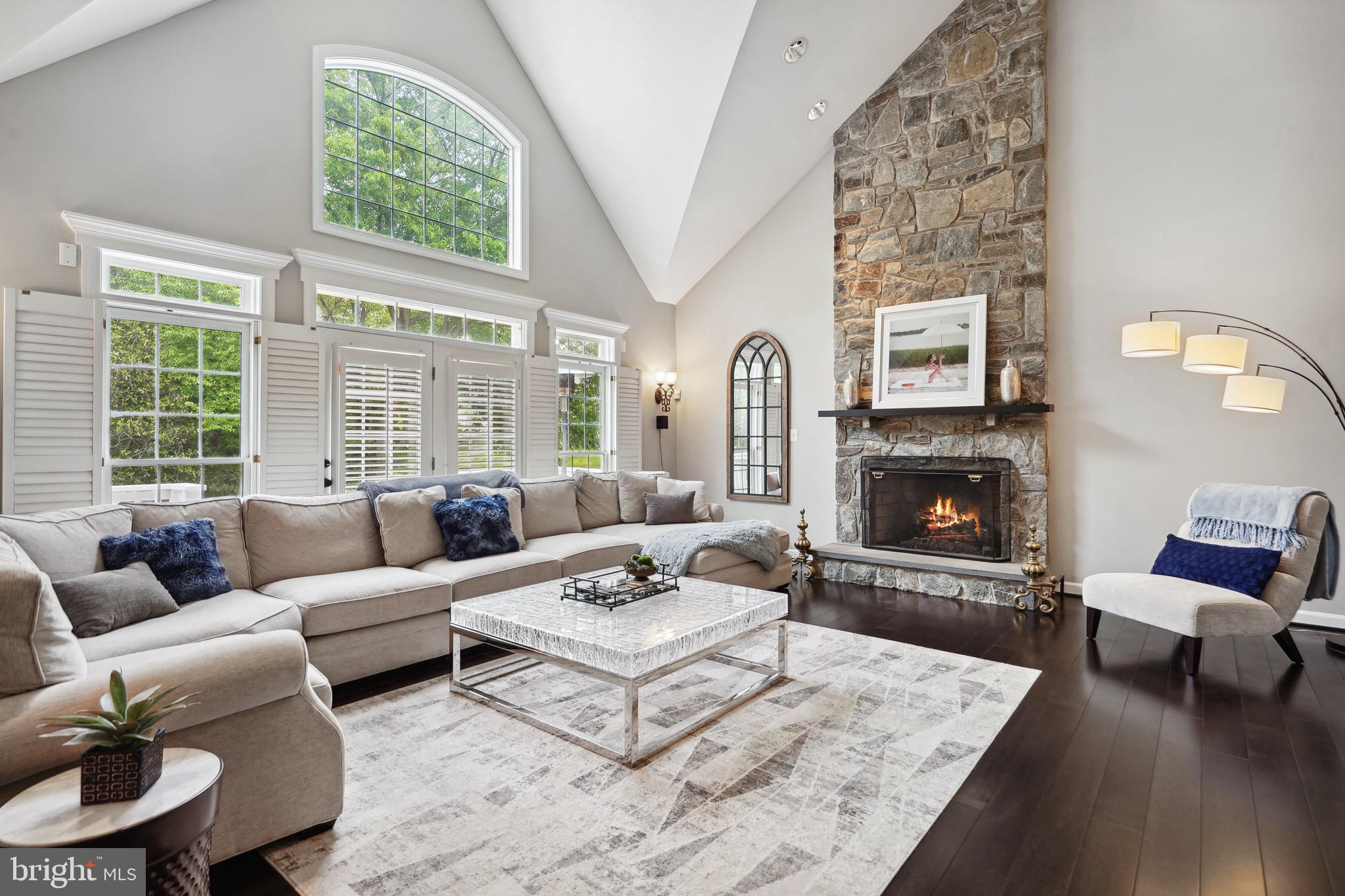 WILLOWS OF POTOMAC - Residential