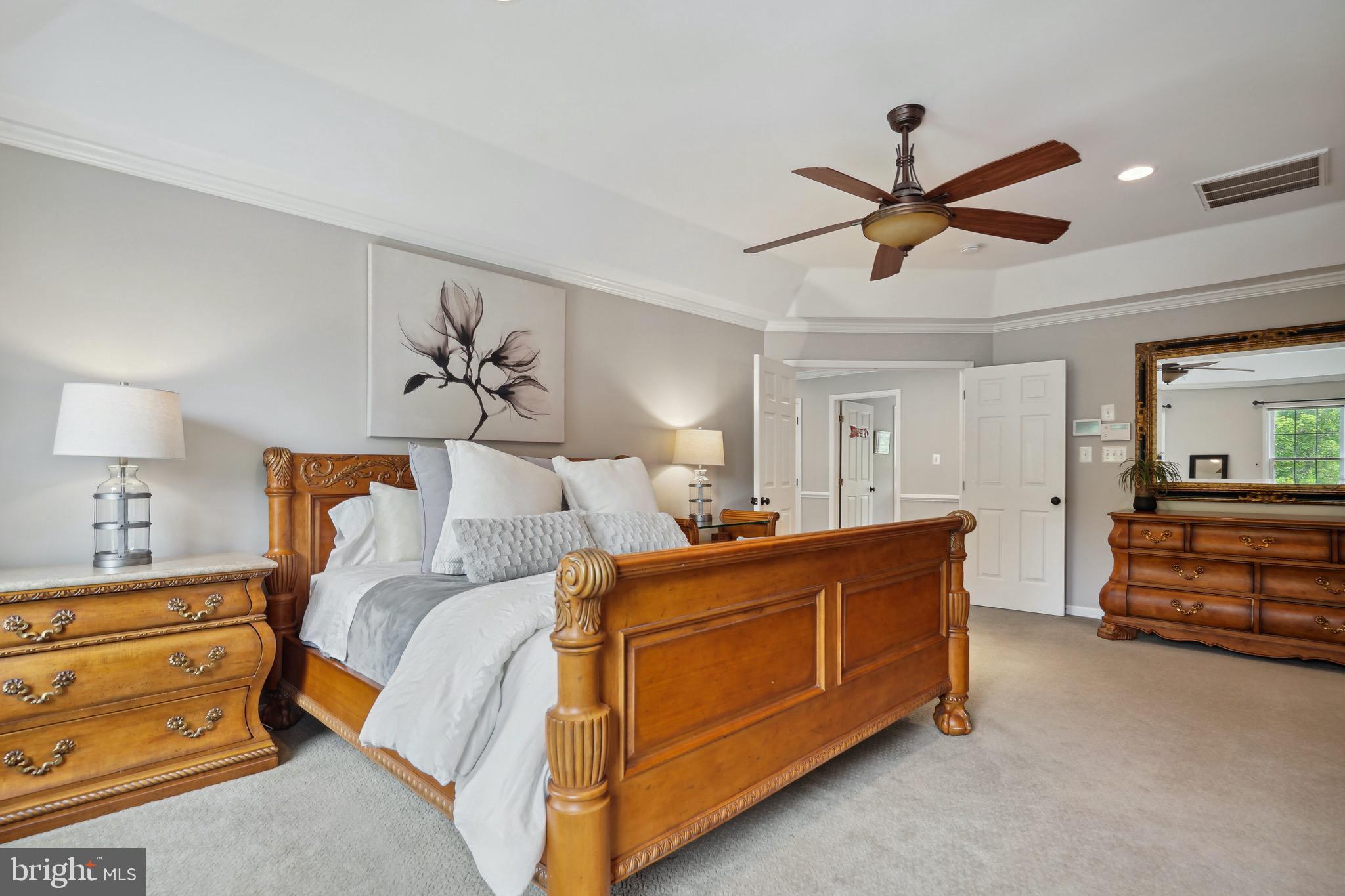 WILLOWS OF POTOMAC - Residential