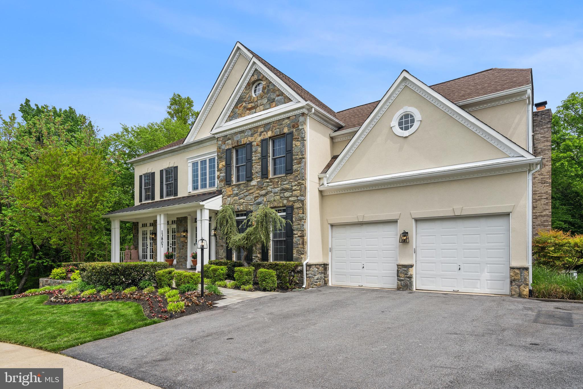 WILLOWS OF POTOMAC - Residential