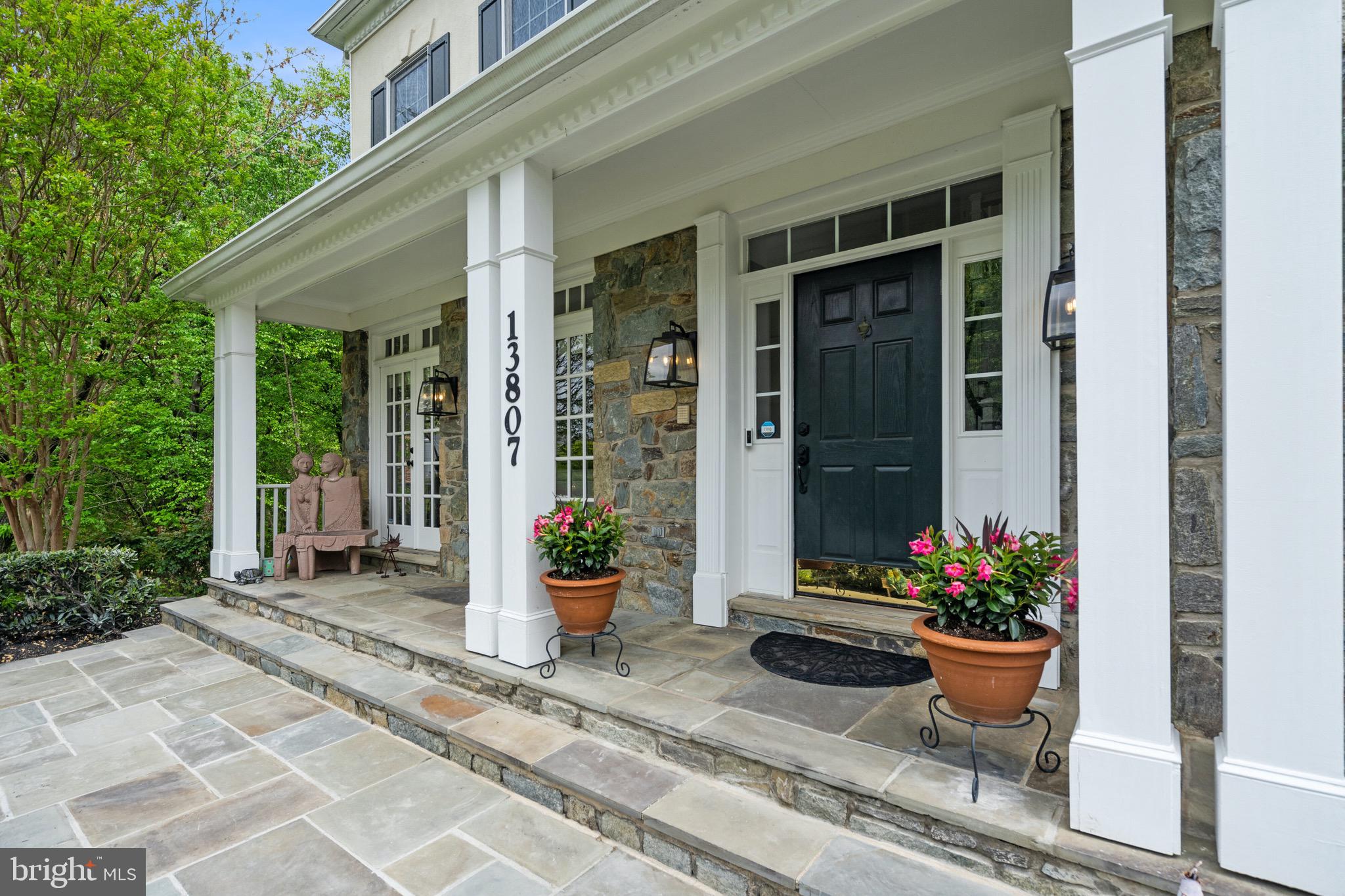 WILLOWS OF POTOMAC - Residential