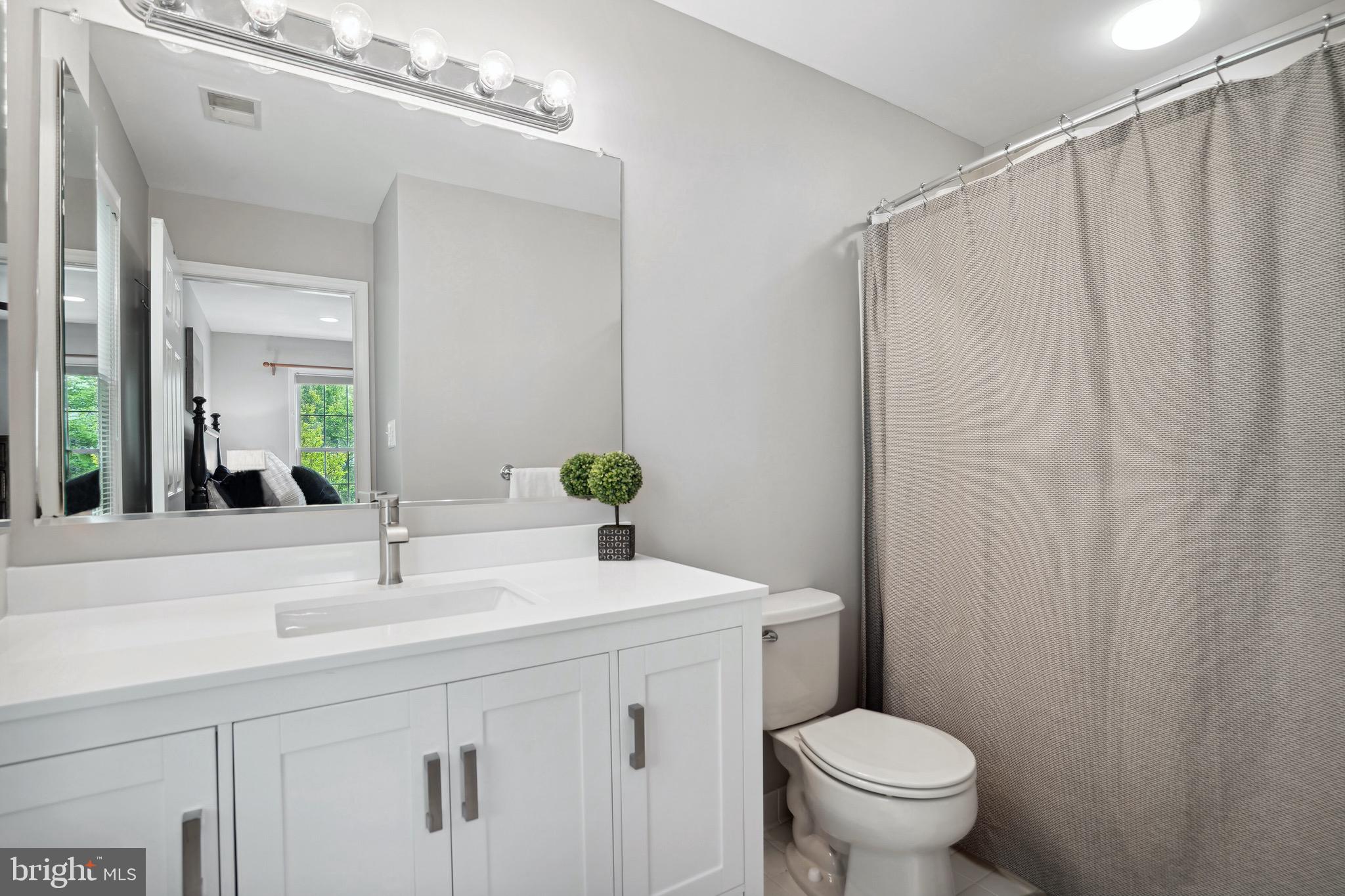 WILLOWS OF POTOMAC - Residential