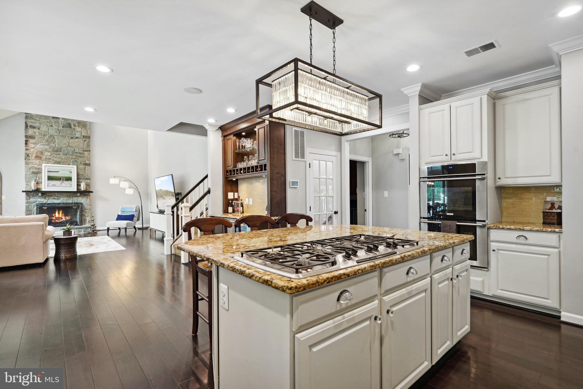 WILLOWS OF POTOMAC - Residential