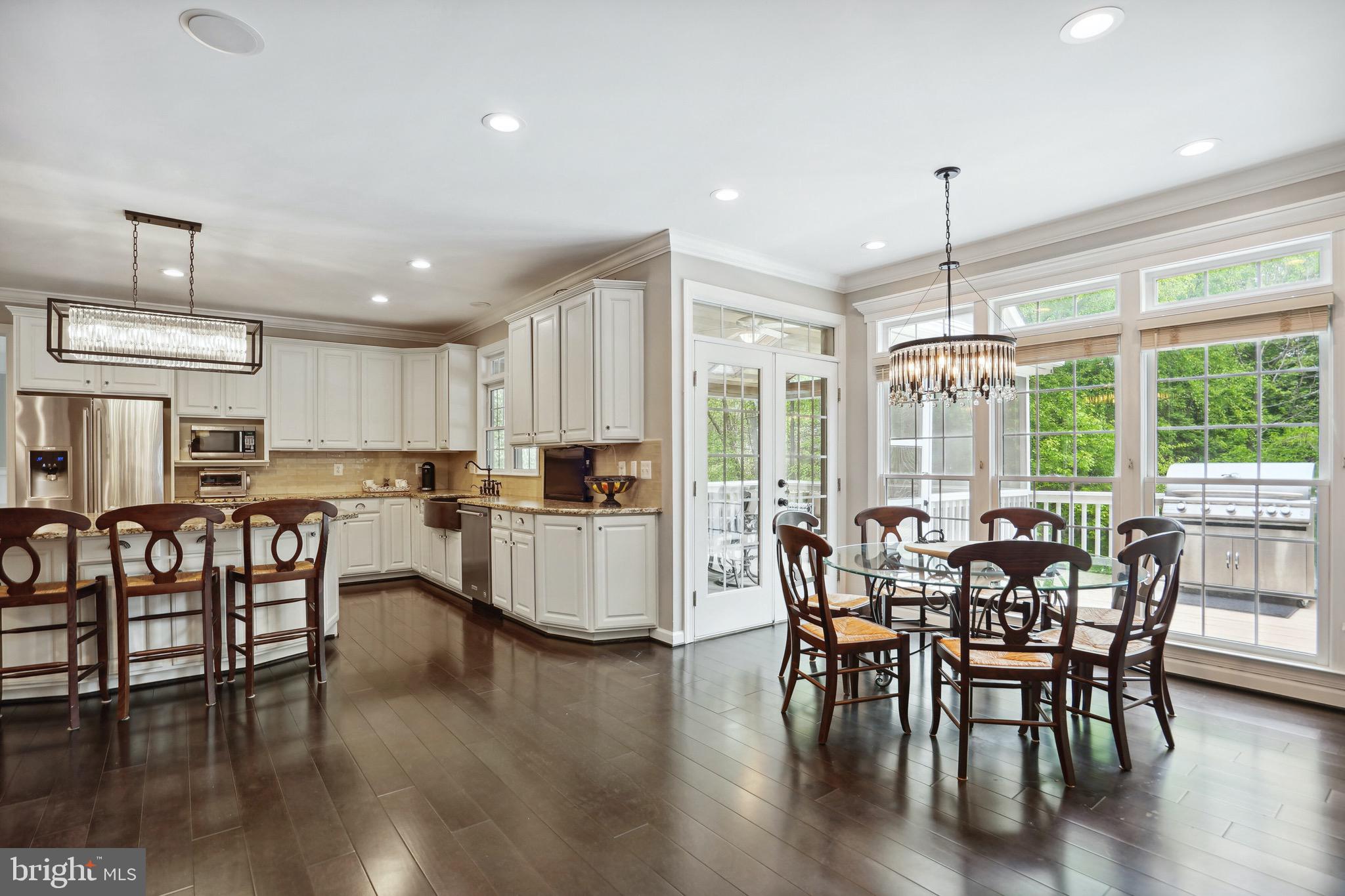 WILLOWS OF POTOMAC - Residential