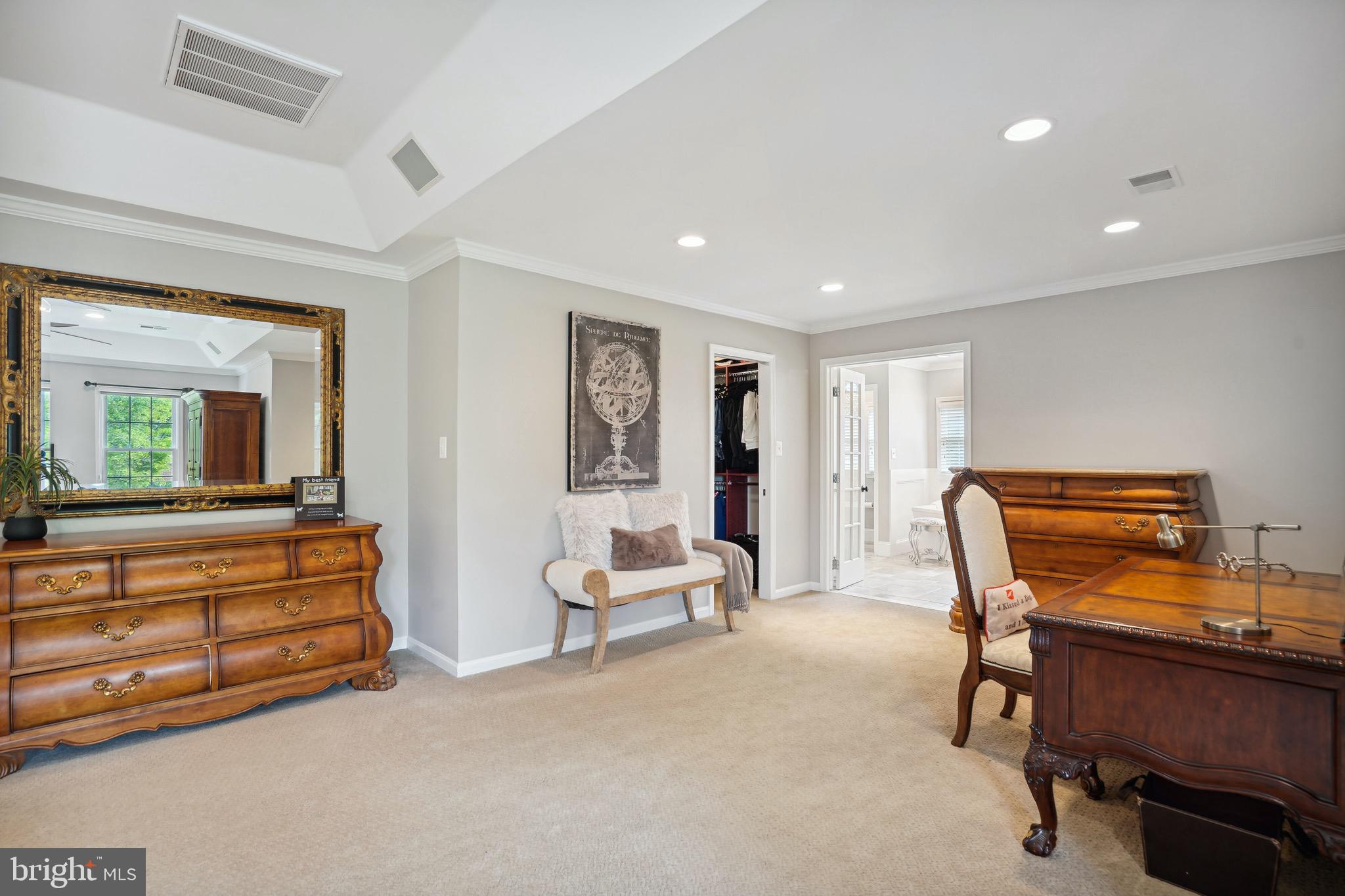 WILLOWS OF POTOMAC - Residential