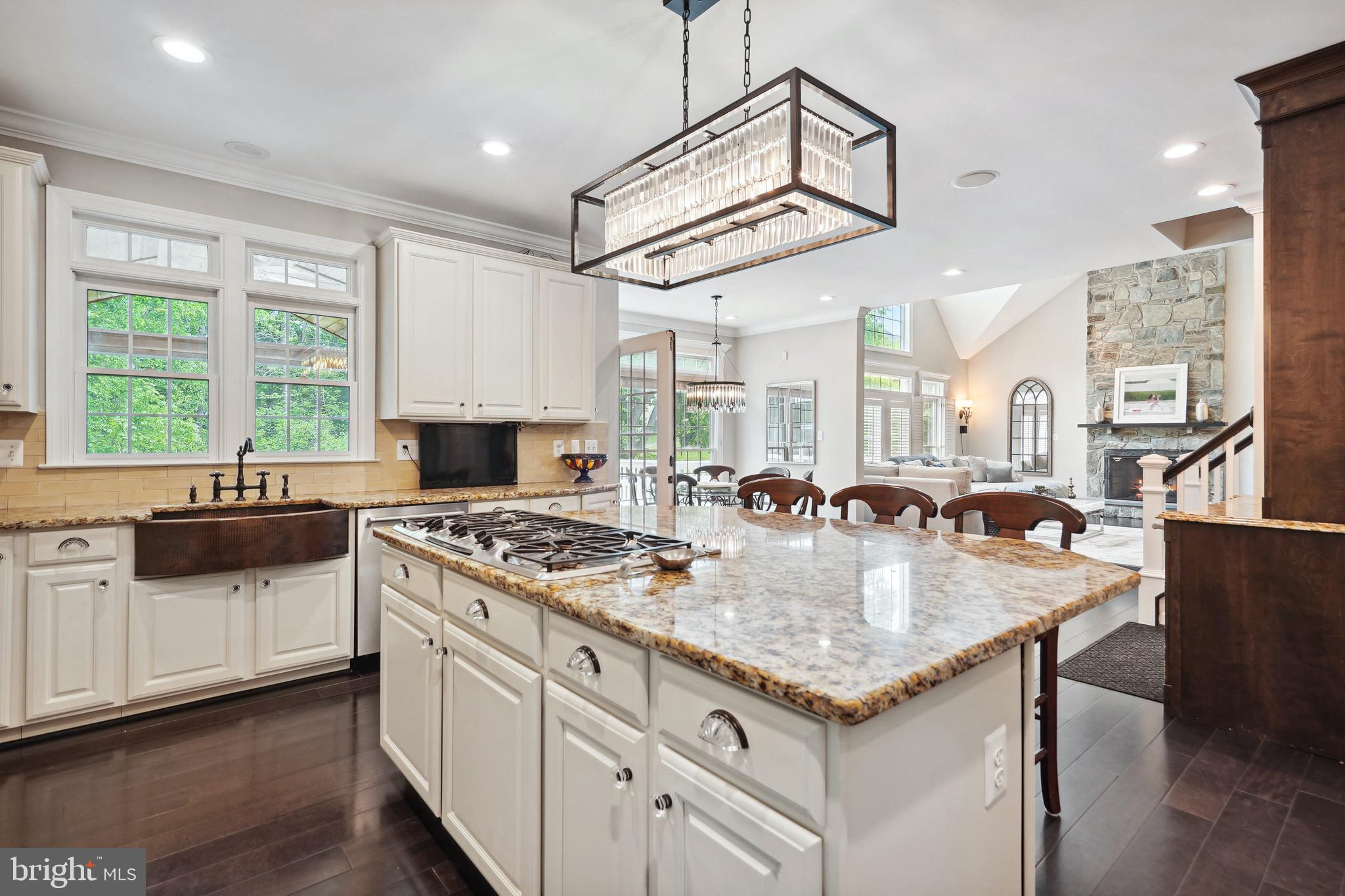 WILLOWS OF POTOMAC - Residential