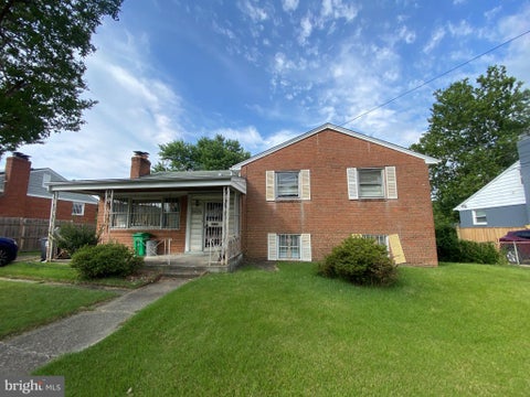 Homes For Sale - 3909 24th Avenue<br/> Prince Georges County, TEMPLE HILLS, MD 20748