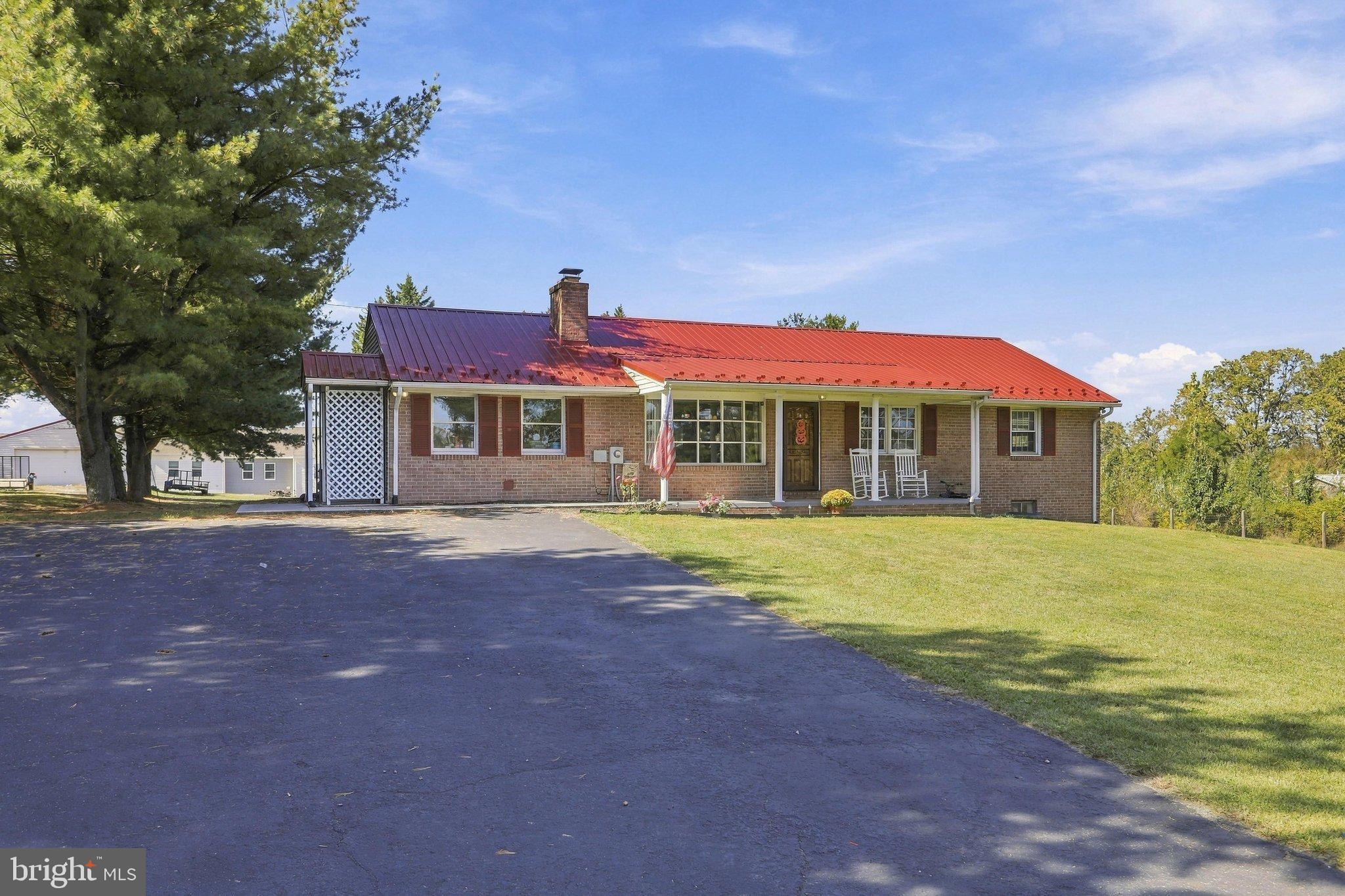 229 DAVIS DRIVE